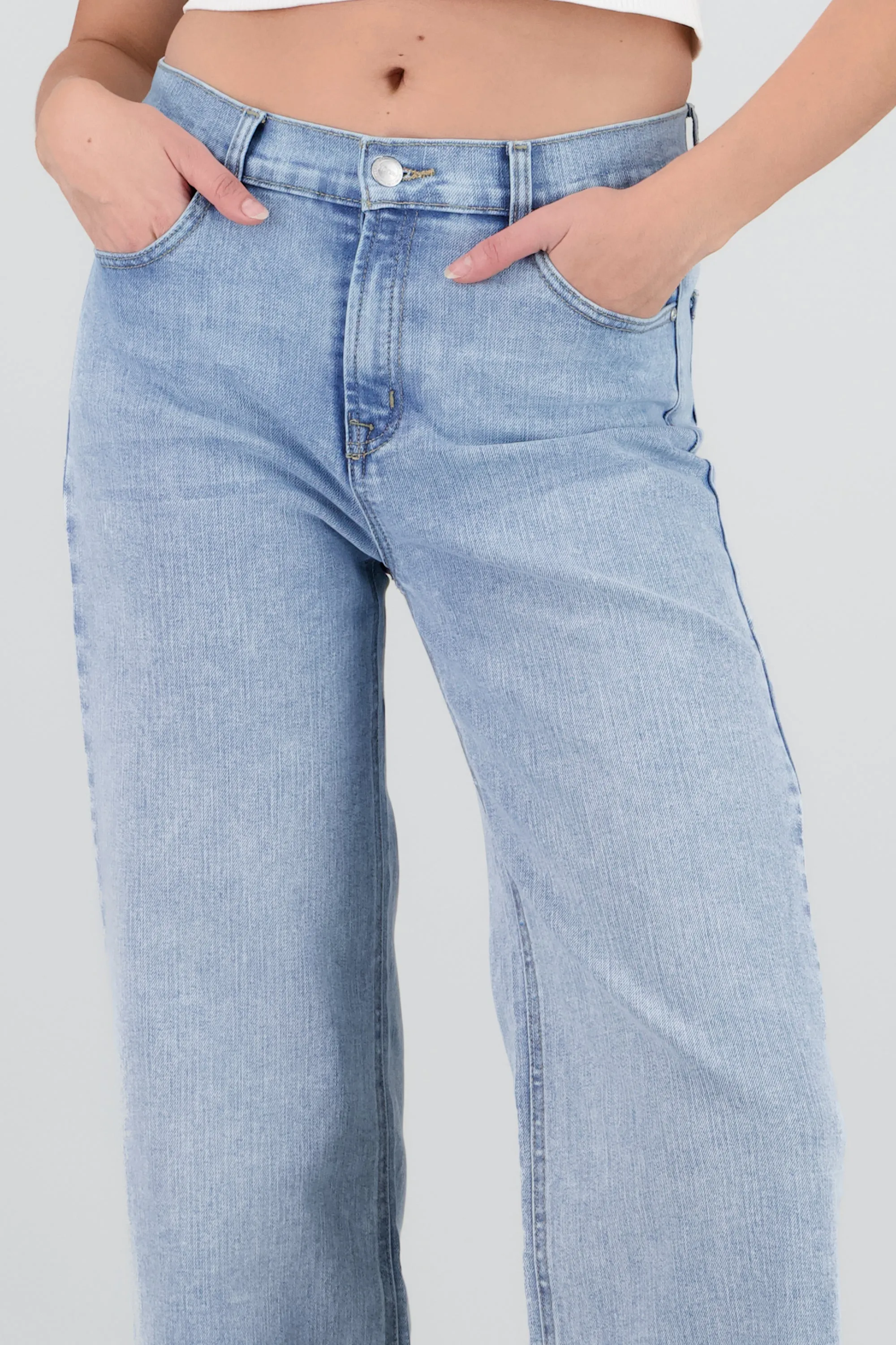 Jeans básicos wide leg sold by Shasa product image thumbnail 5