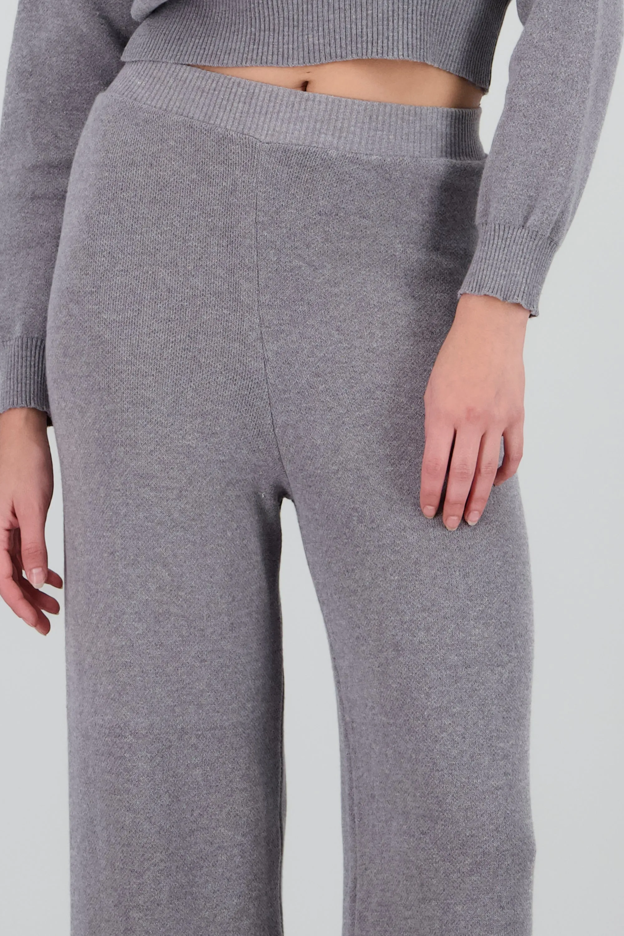 Pantalon tejido suave sold by Shasa product image thumbnail 5