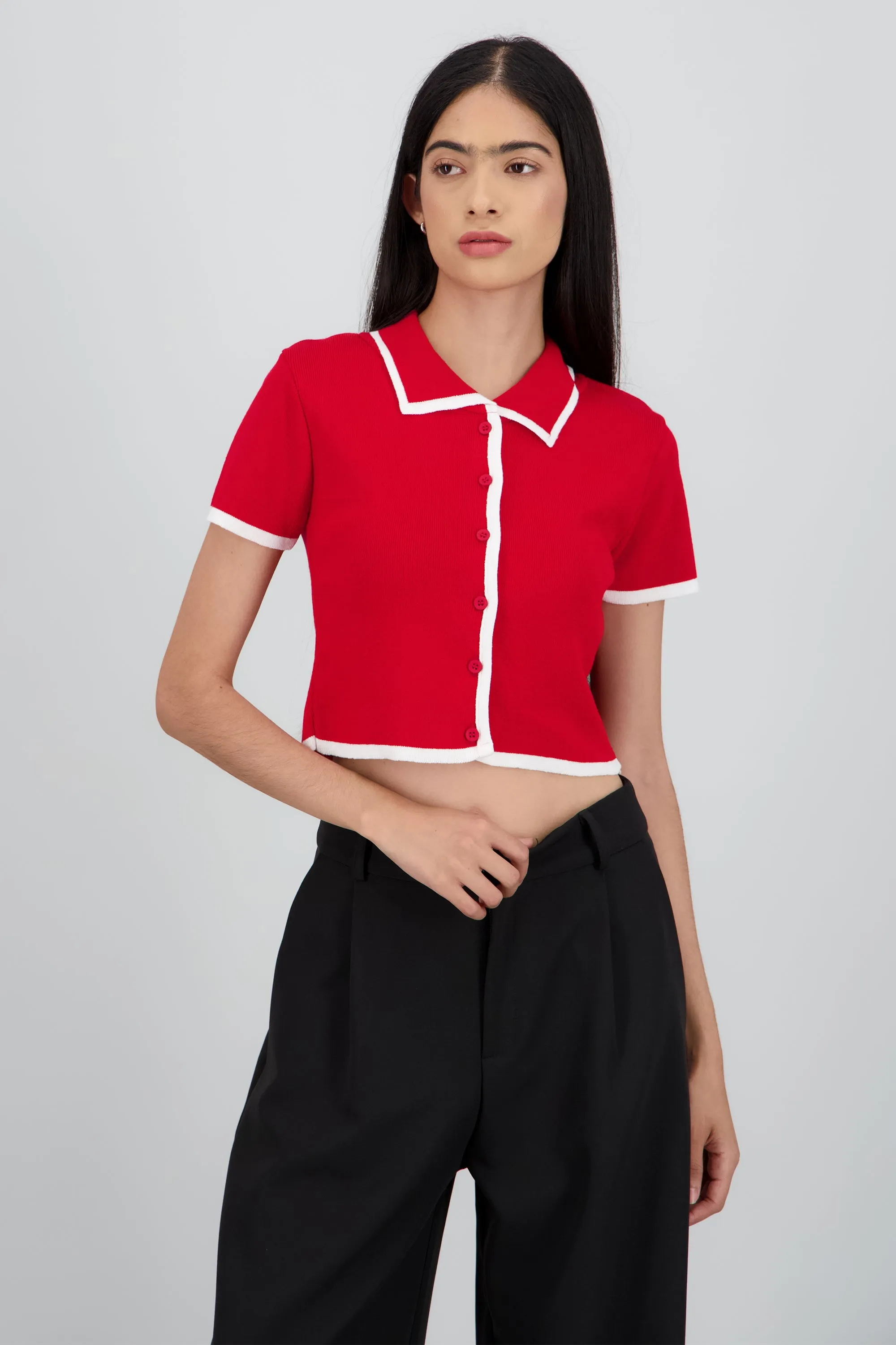 Top tejido contraste polo botones sold by Shasa product image thumbnail 2