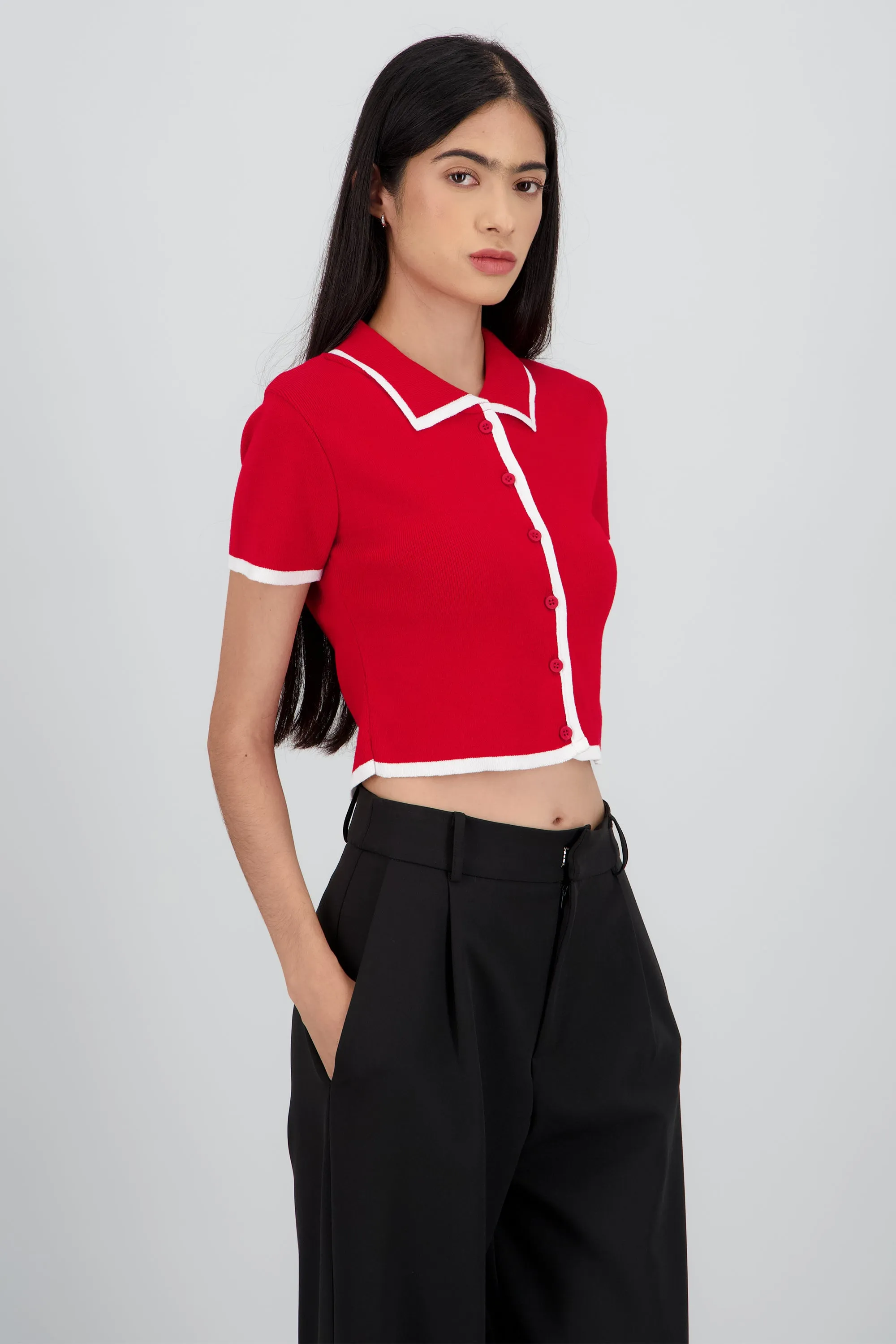 Top tejido contraste polo botones sold by Shasa product image thumbnail 3