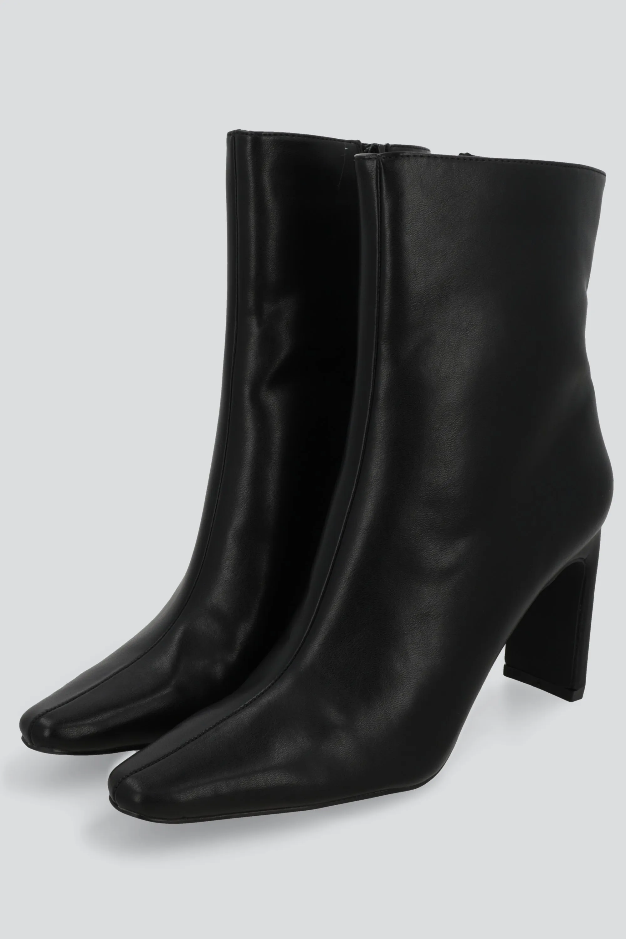 Botin puntal tacon plano sold by Shasa product image thumbnail 2