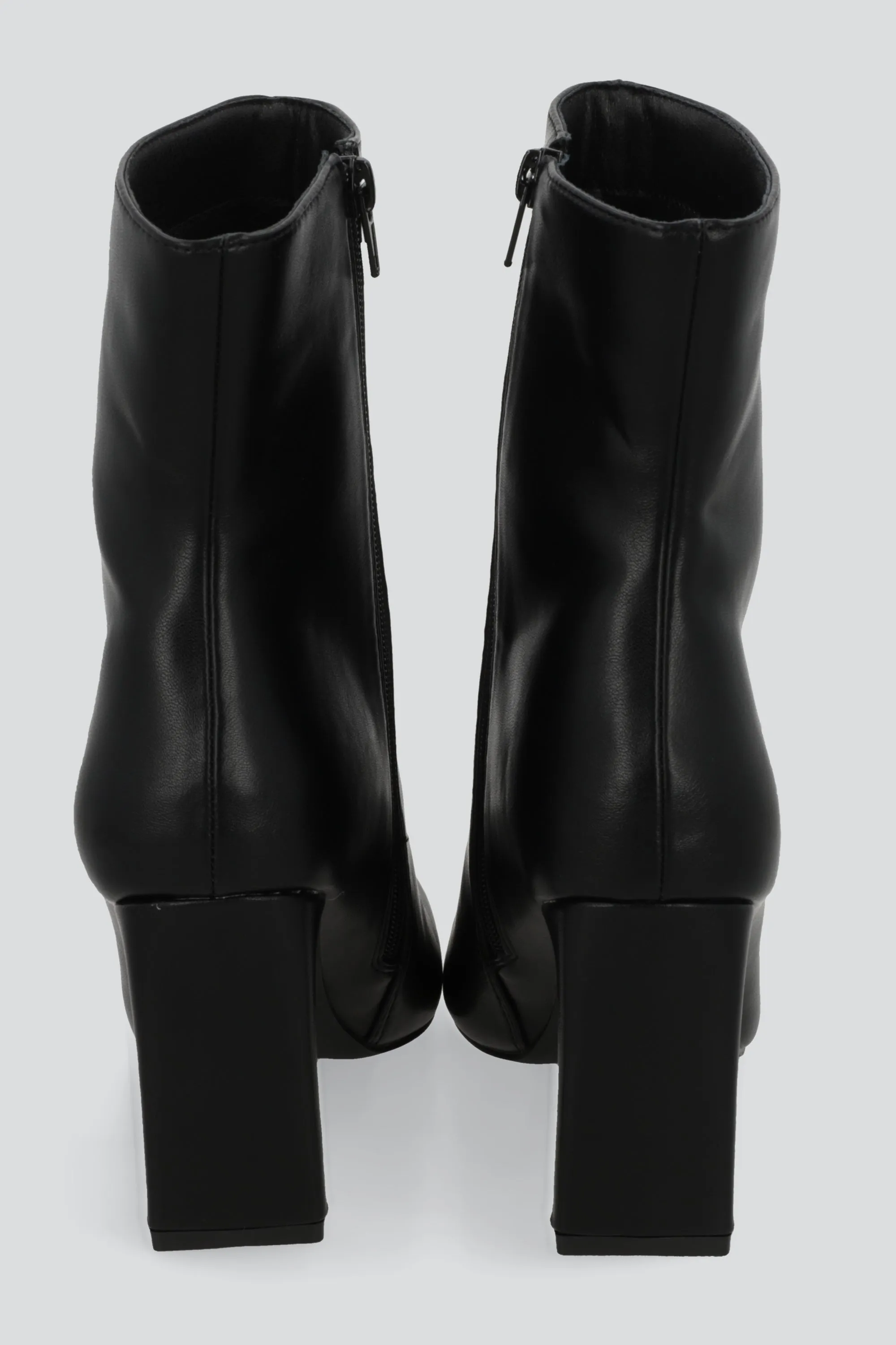 Botin puntal tacon plano sold by Shasa product image thumbnail 4