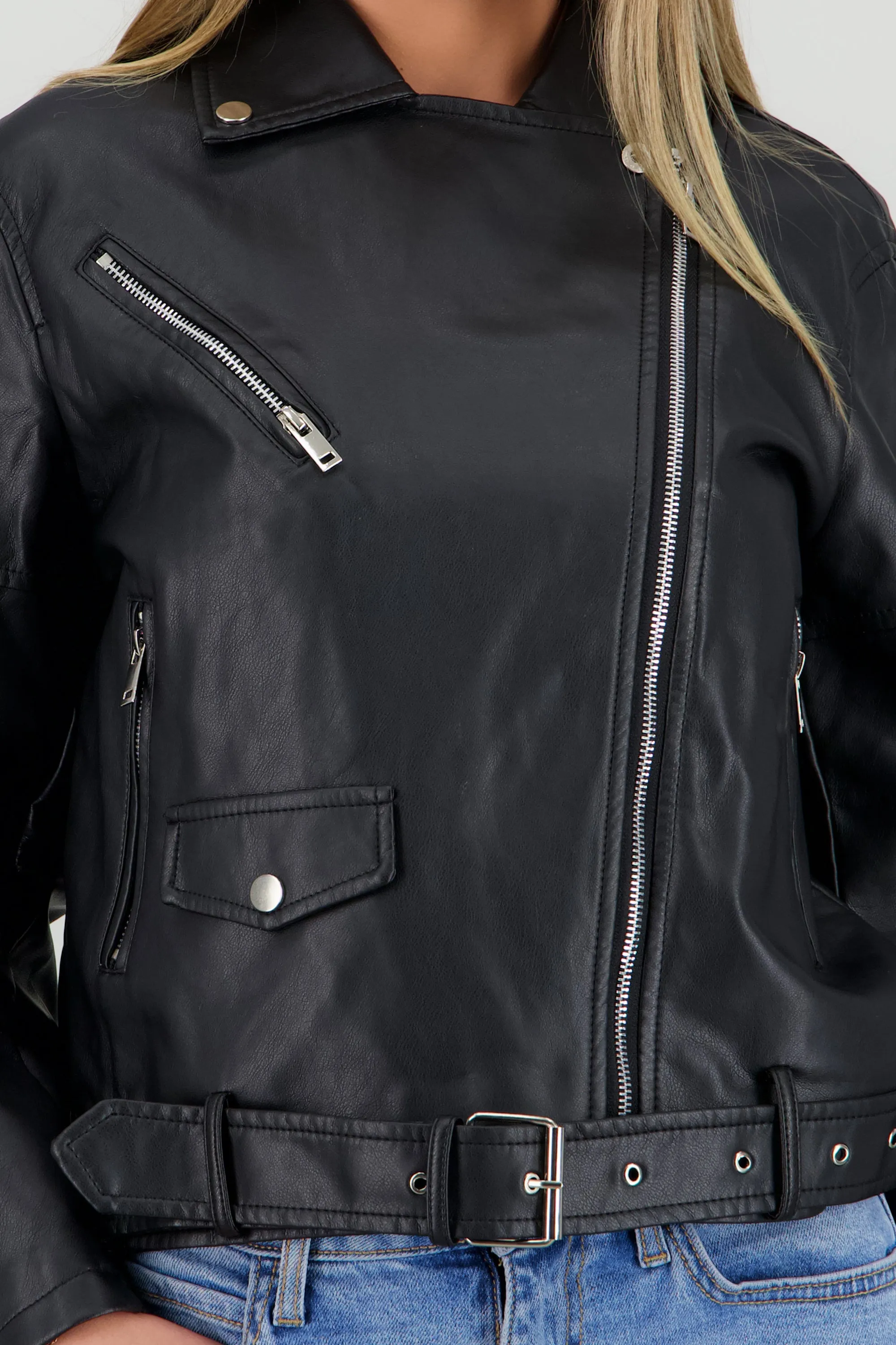 Biker oversize con herrajes contraste sold by Shasa product image thumbnail 5