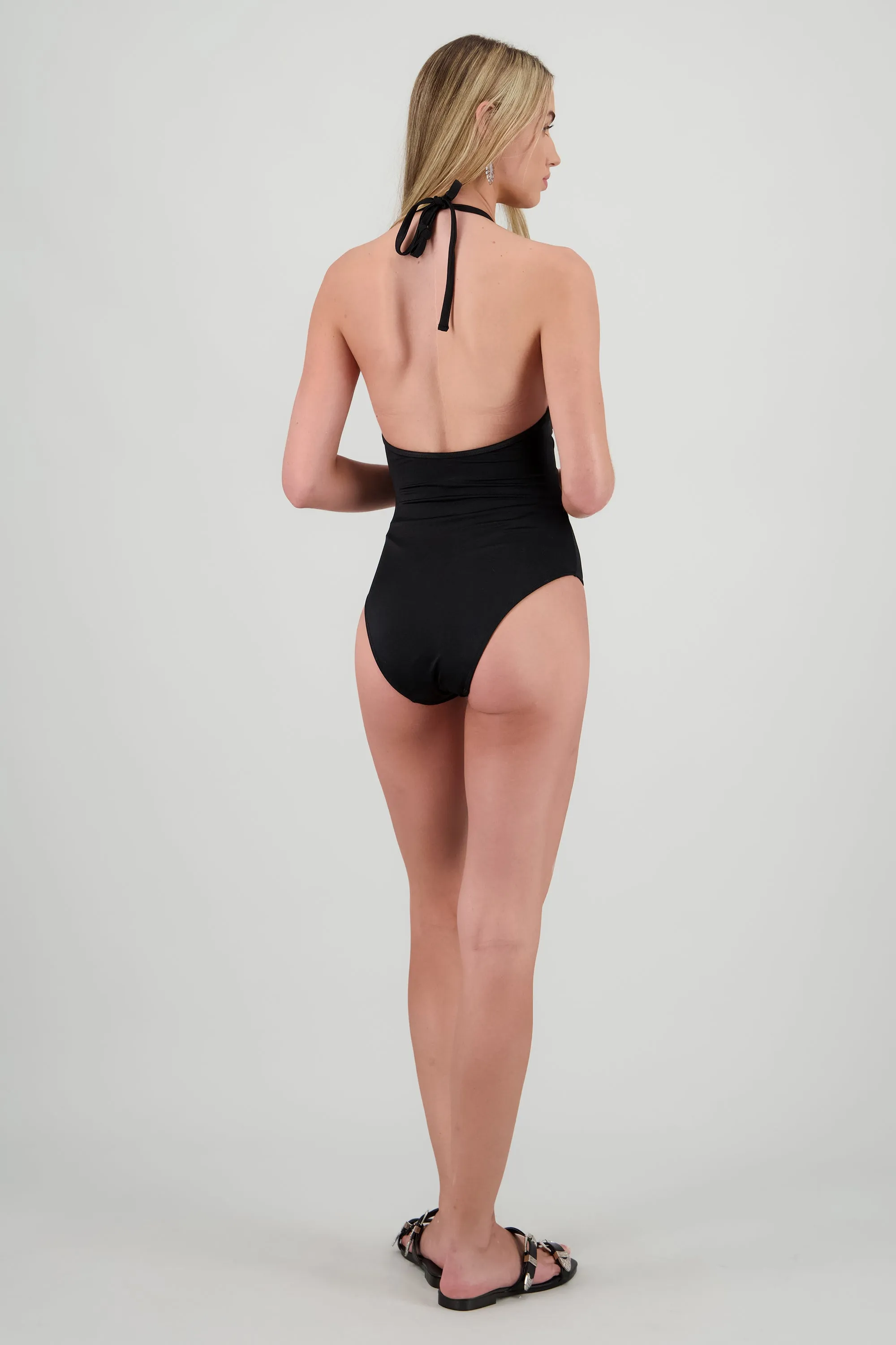 Traje de baño detalle escote sold by Shasa product image thumbnail 4