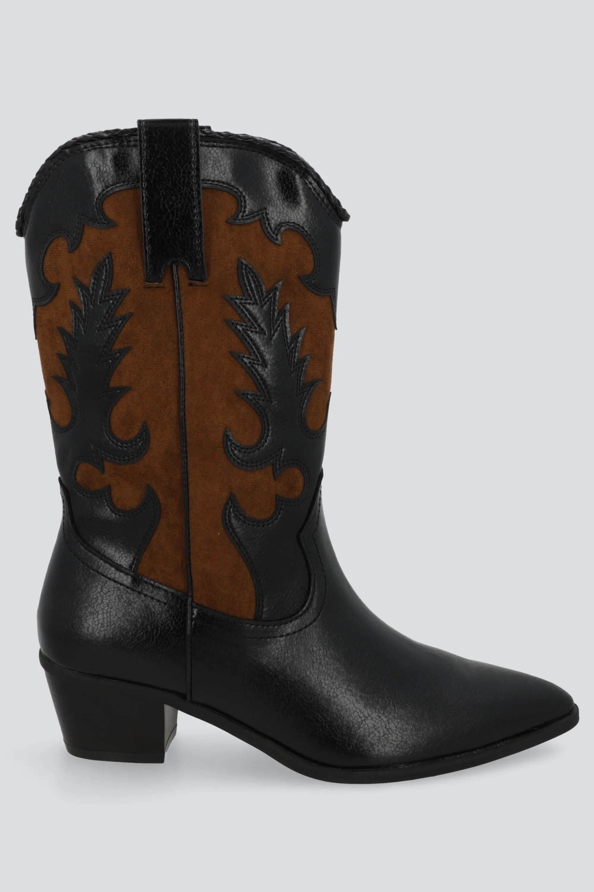 Bota vaquera pu y gamuza sold by Shasa