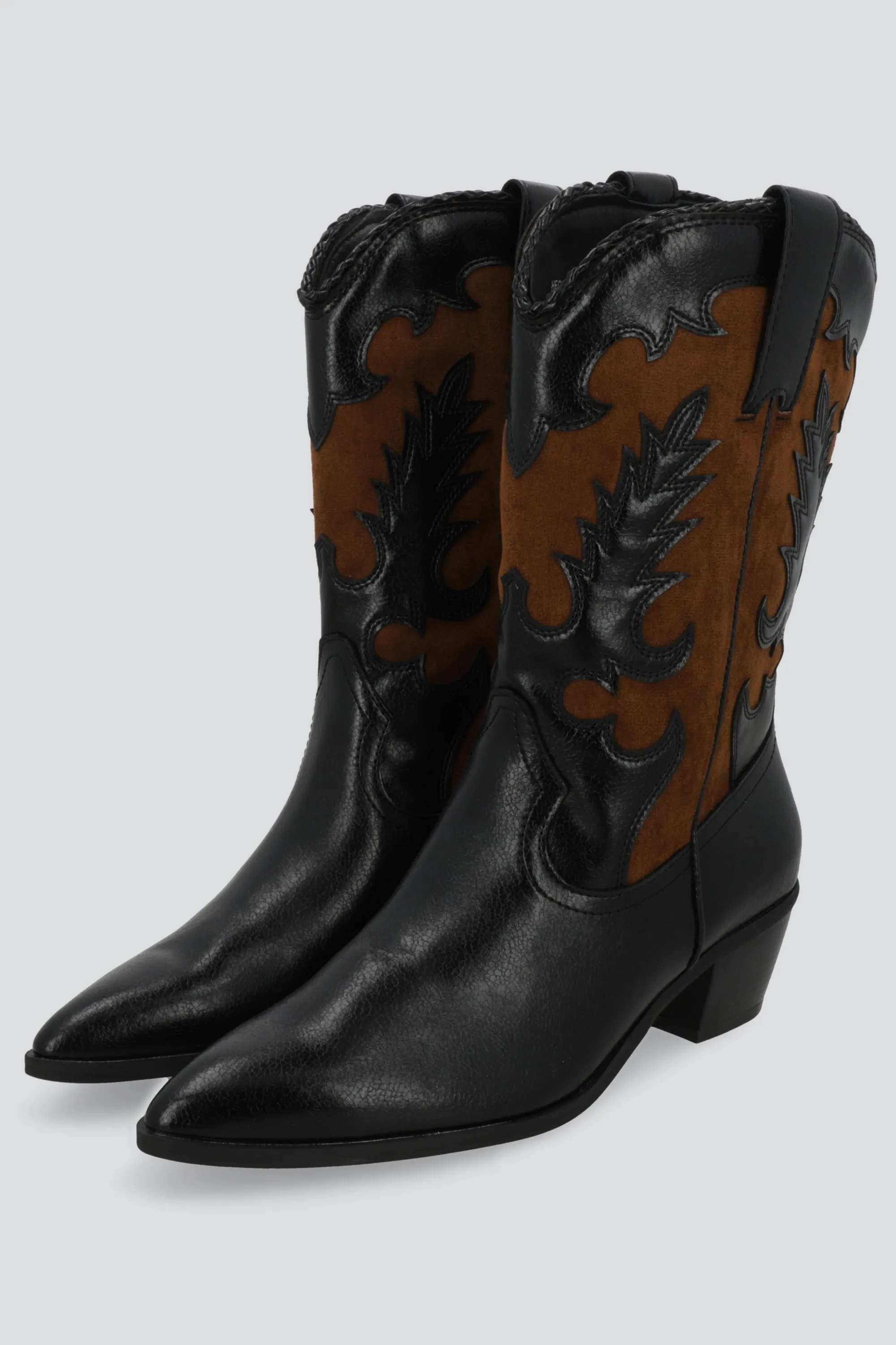 Bota vaquera pu y gamuza sold by Shasa product image thumbnail 2