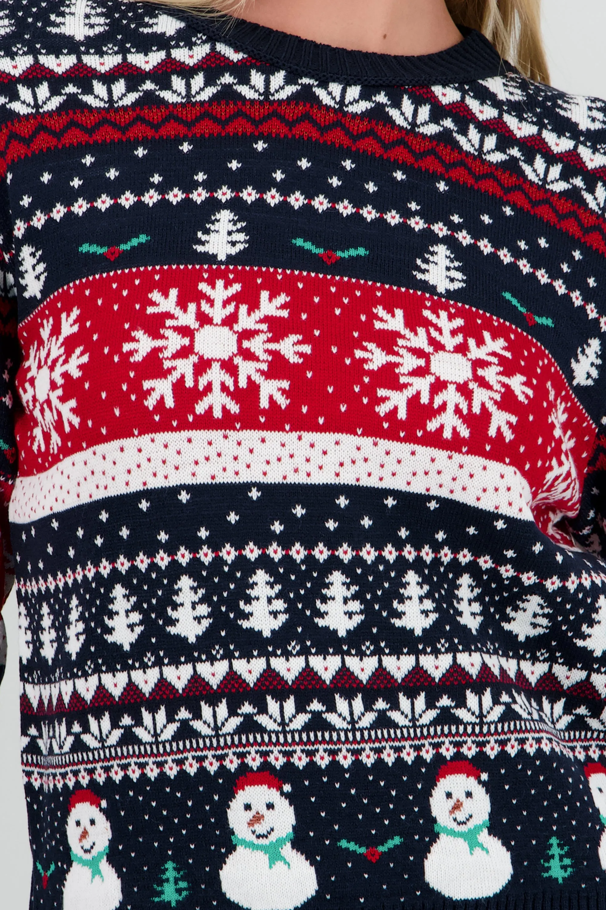 Sueter dibujos navideños sold by Shasa product image thumbnail 5