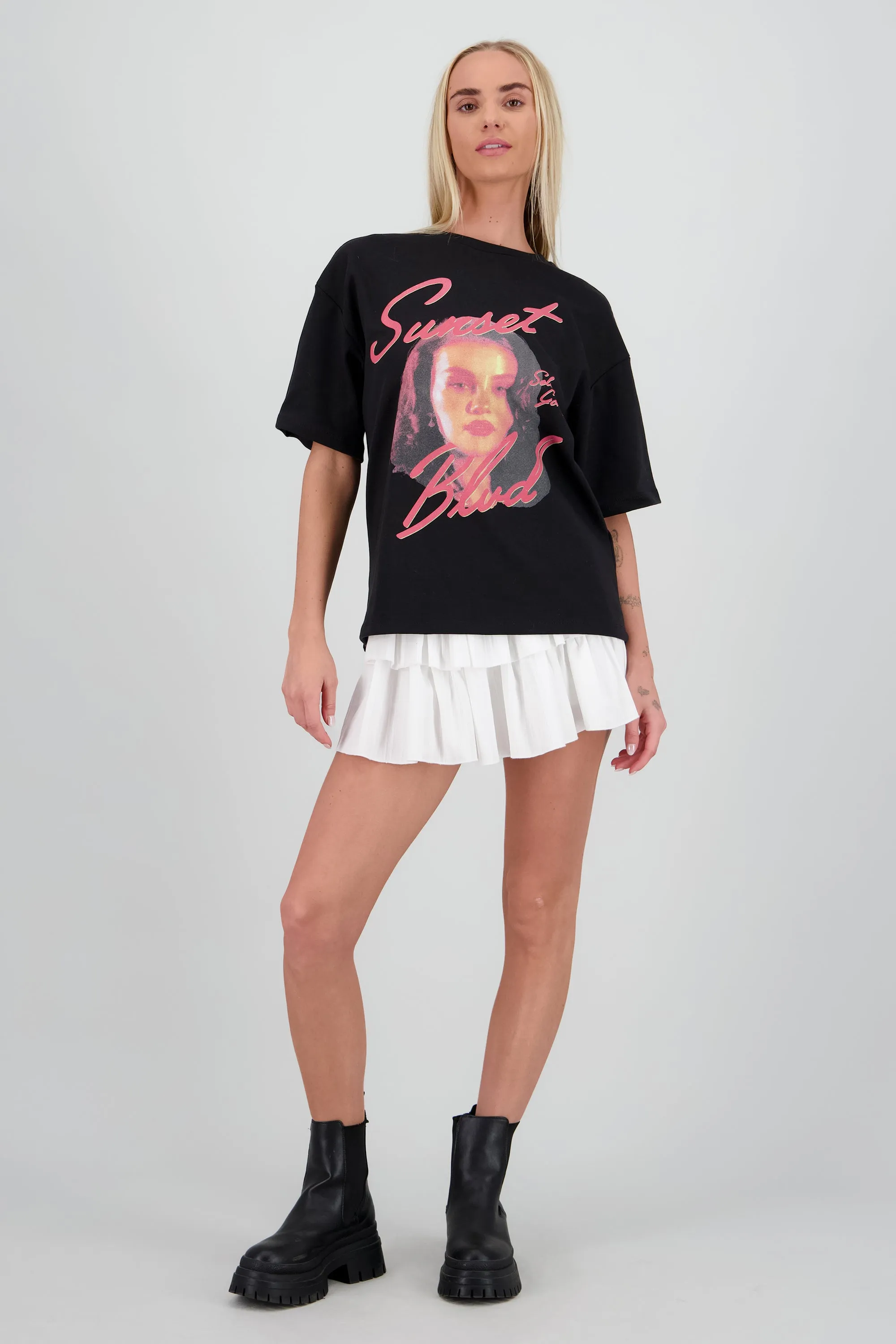 Playera selena gomez sold by Shasa