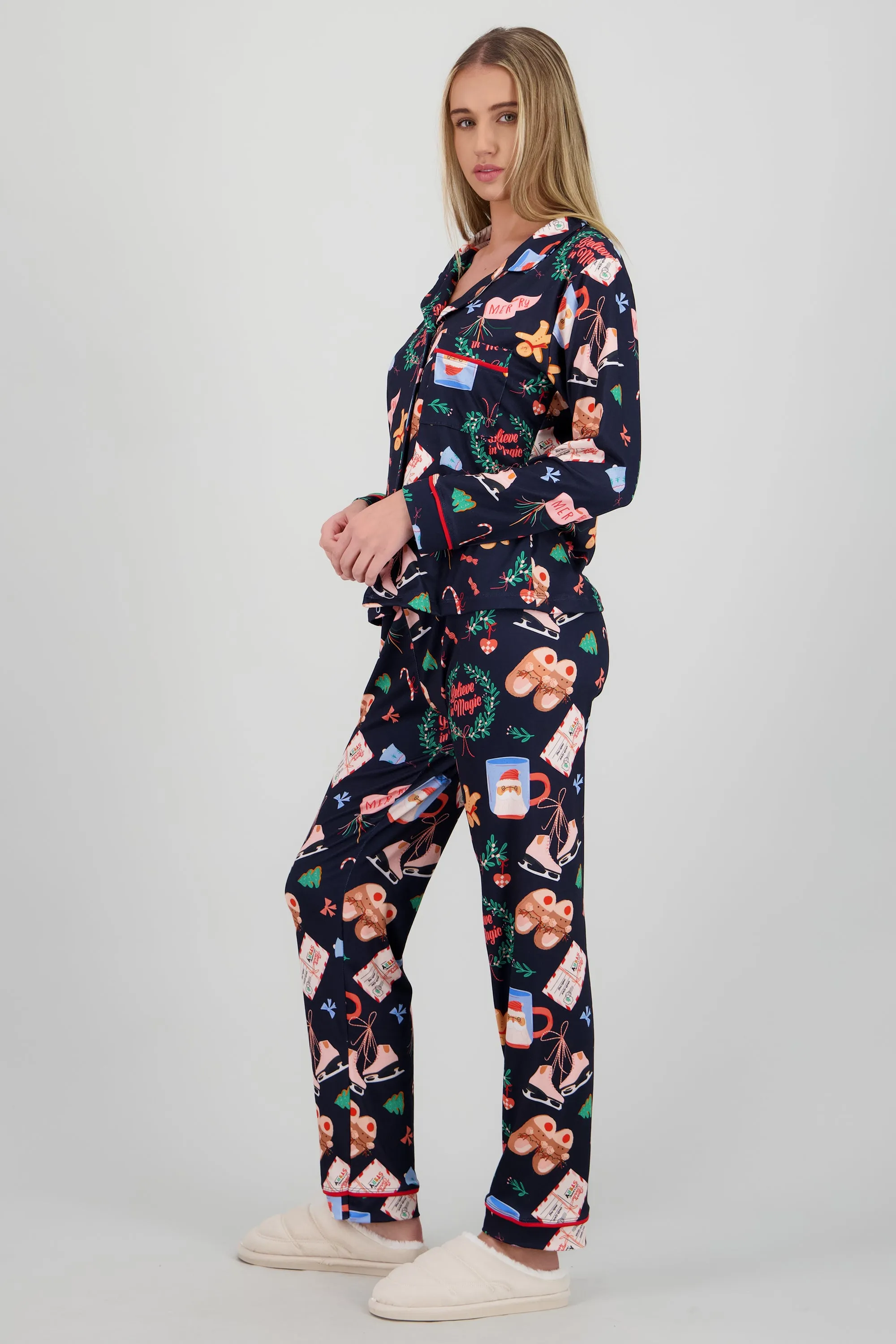 Pijama estampado navideño sold by Shasa product image thumbnail 3