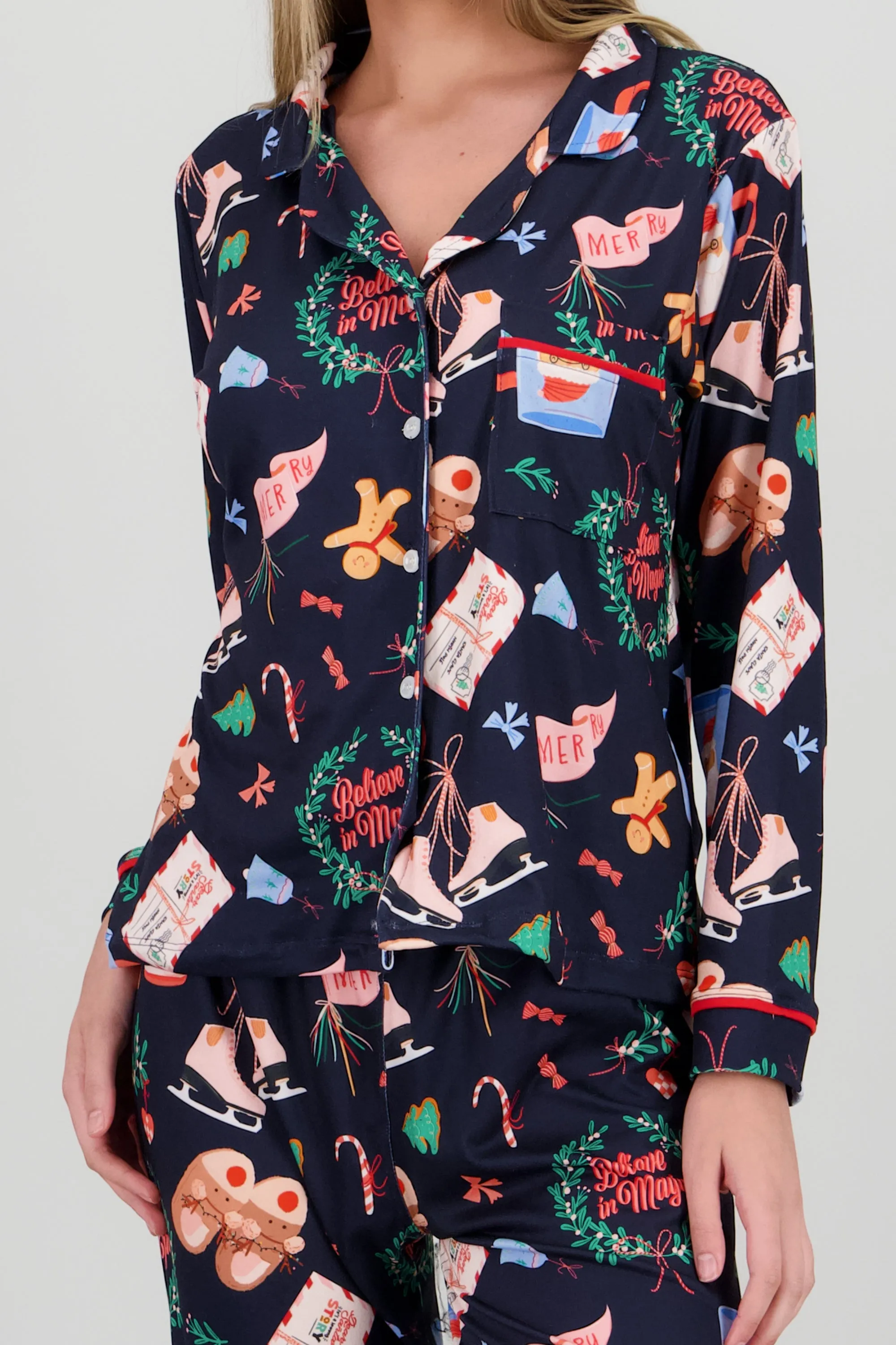 Pijama estampado navideño sold by Shasa product image thumbnail 5