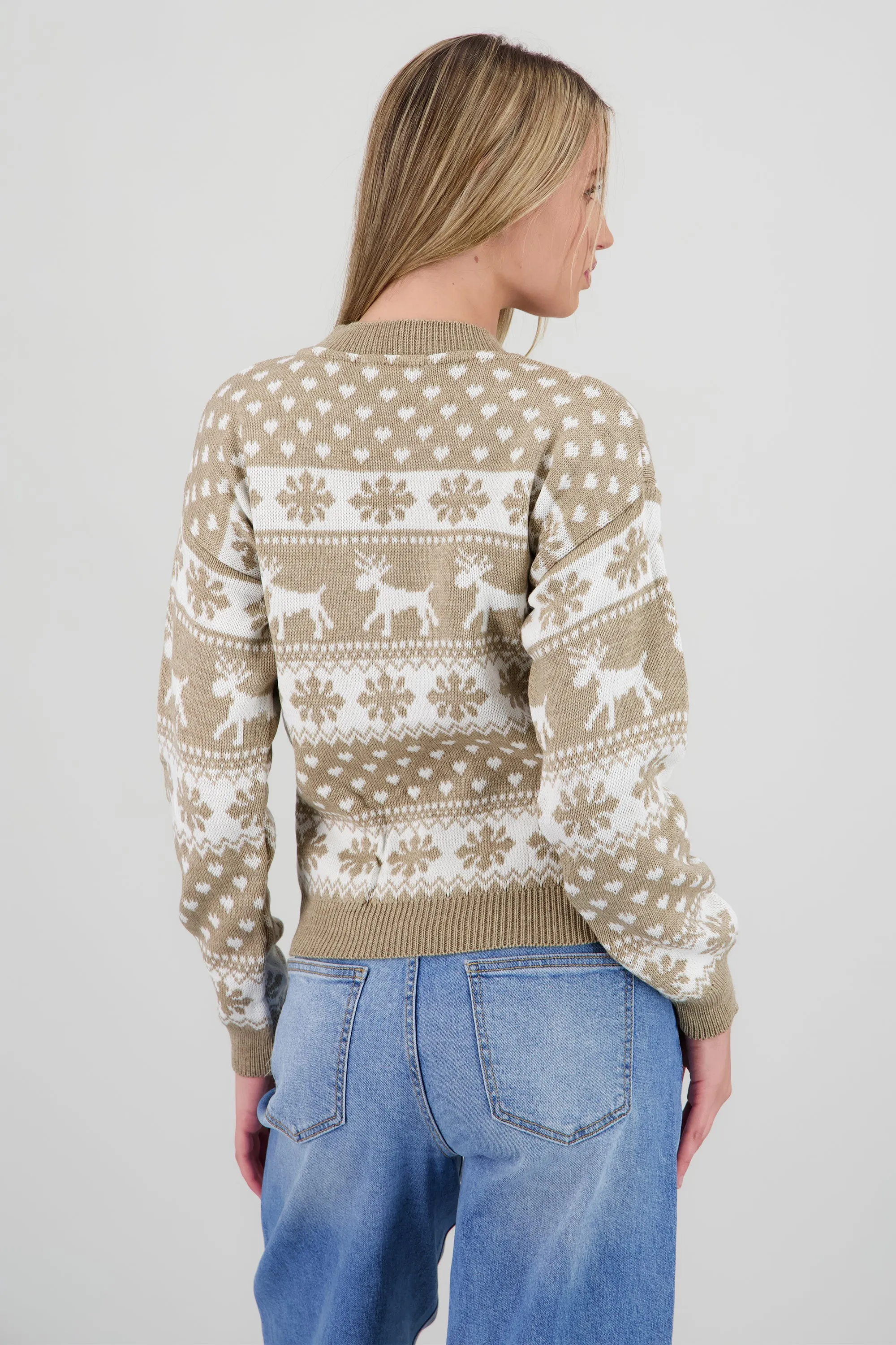 Suéter navideño renos sold by Shasa product image thumbnail 4