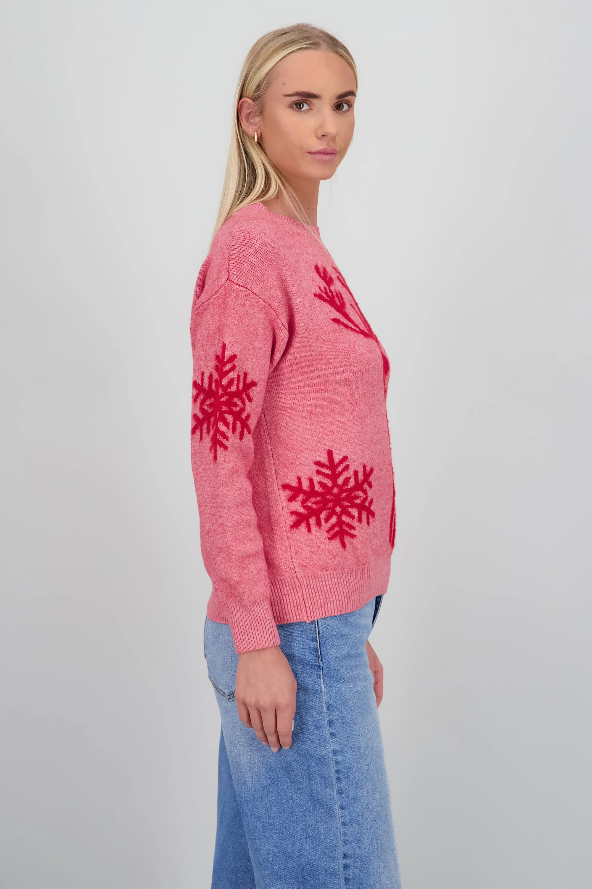 Sueter navidad renos sold by Shasa product image thumbnail 3