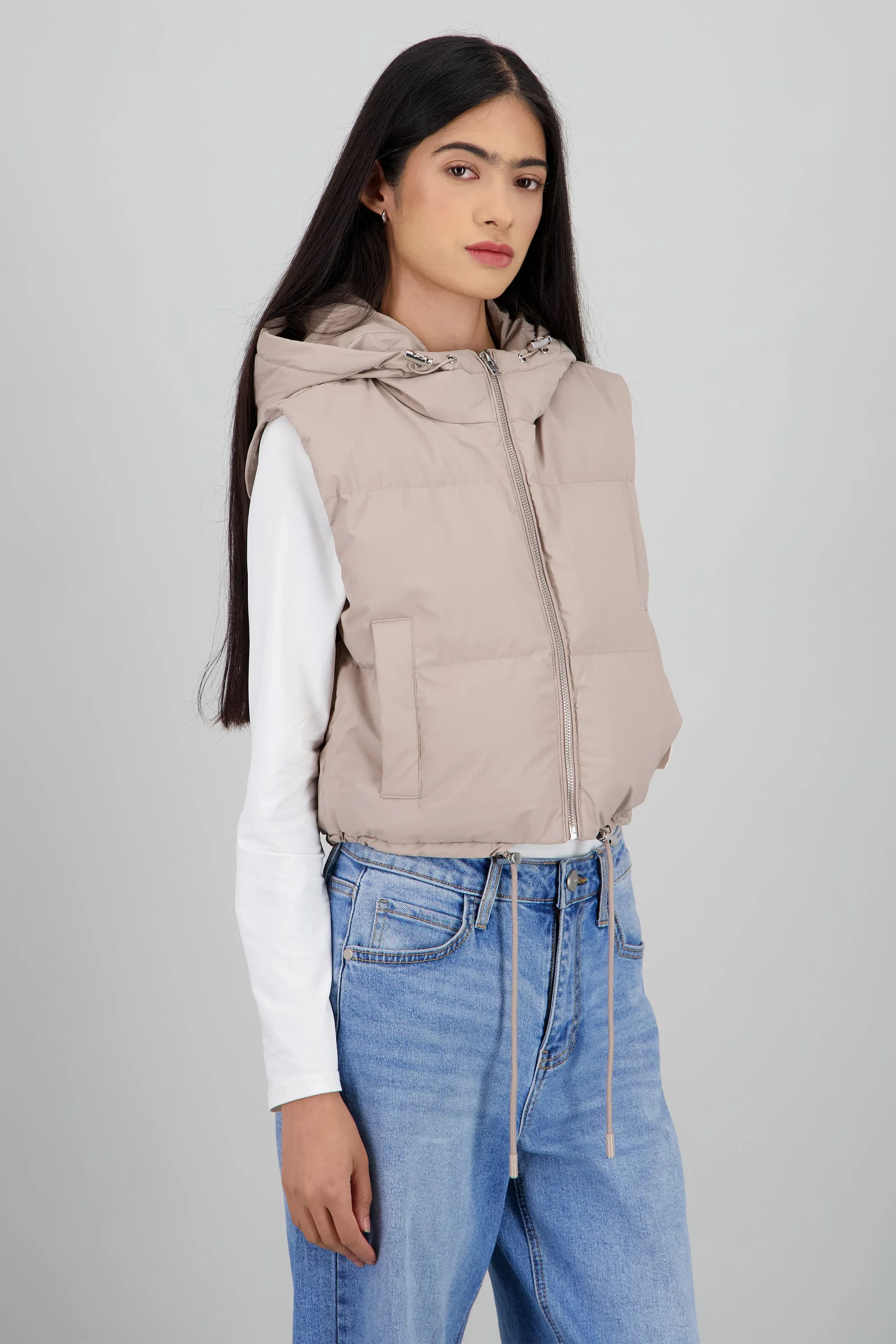 Chaleco capitonado con gorro sold by Shasa product image thumbnail 3