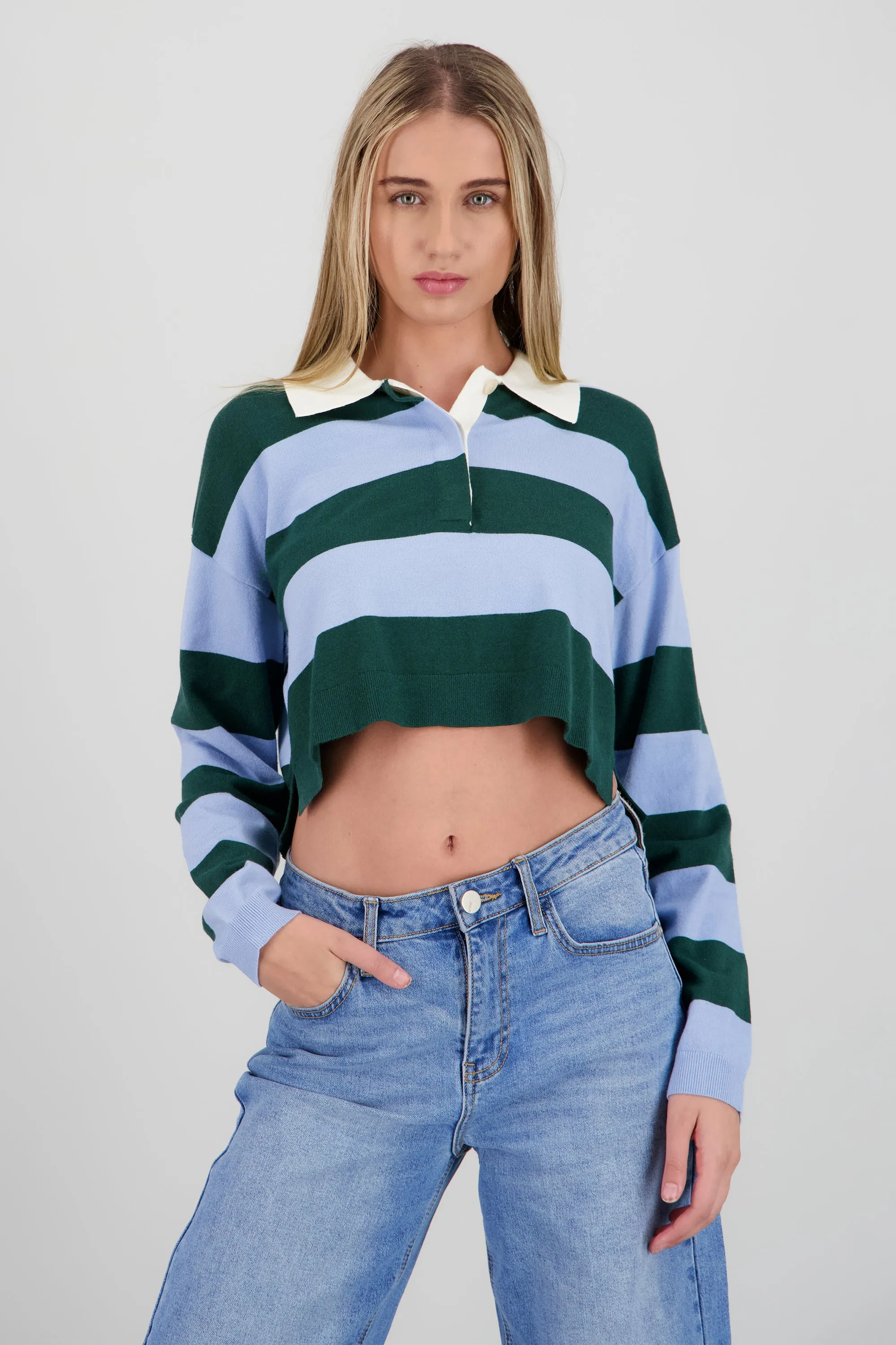Top tejido de cuello polo con rayas sold by Shasa