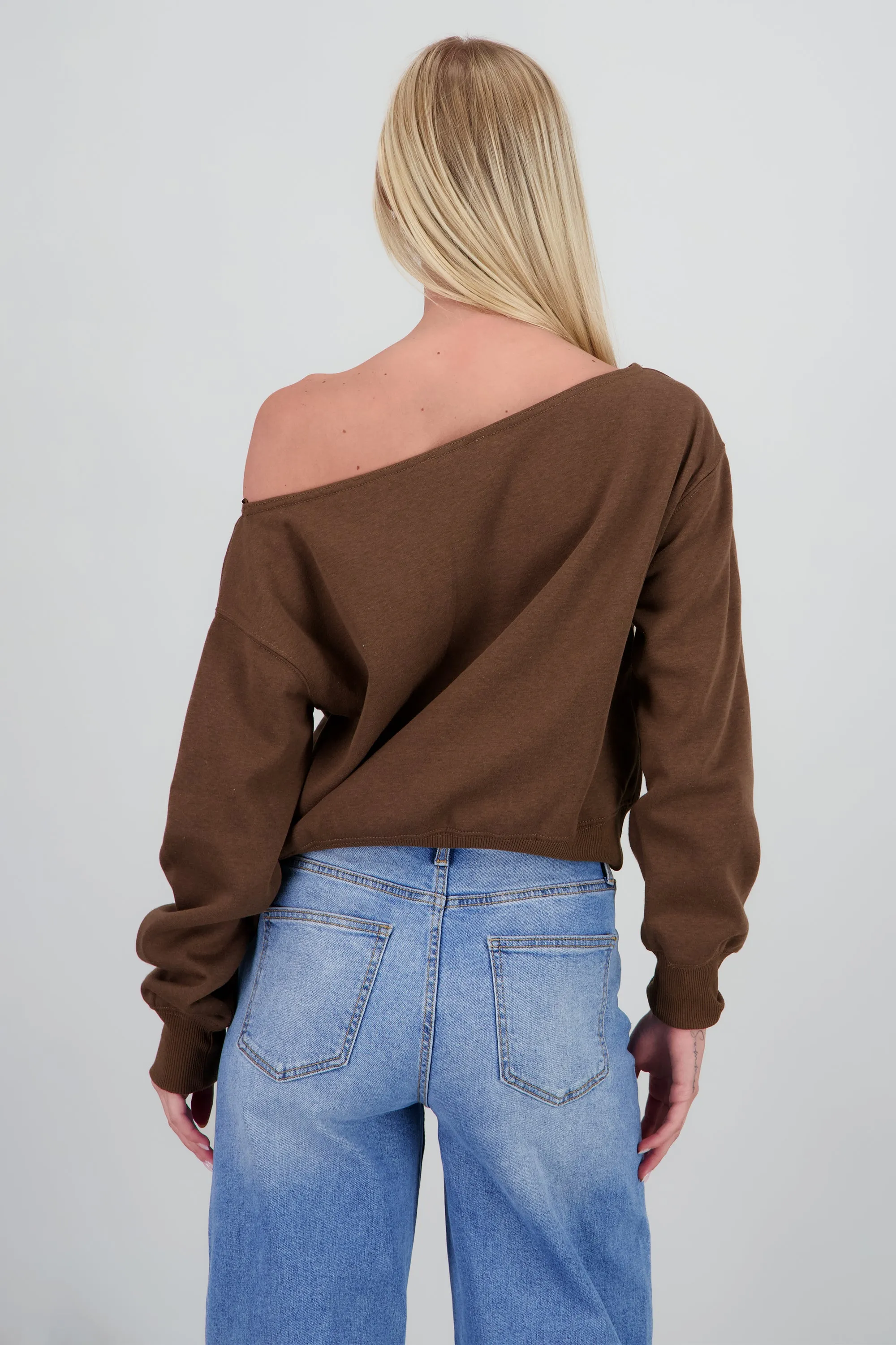 Sudadera off shoulder bordado numero sold by Shasa product image thumbnail 4