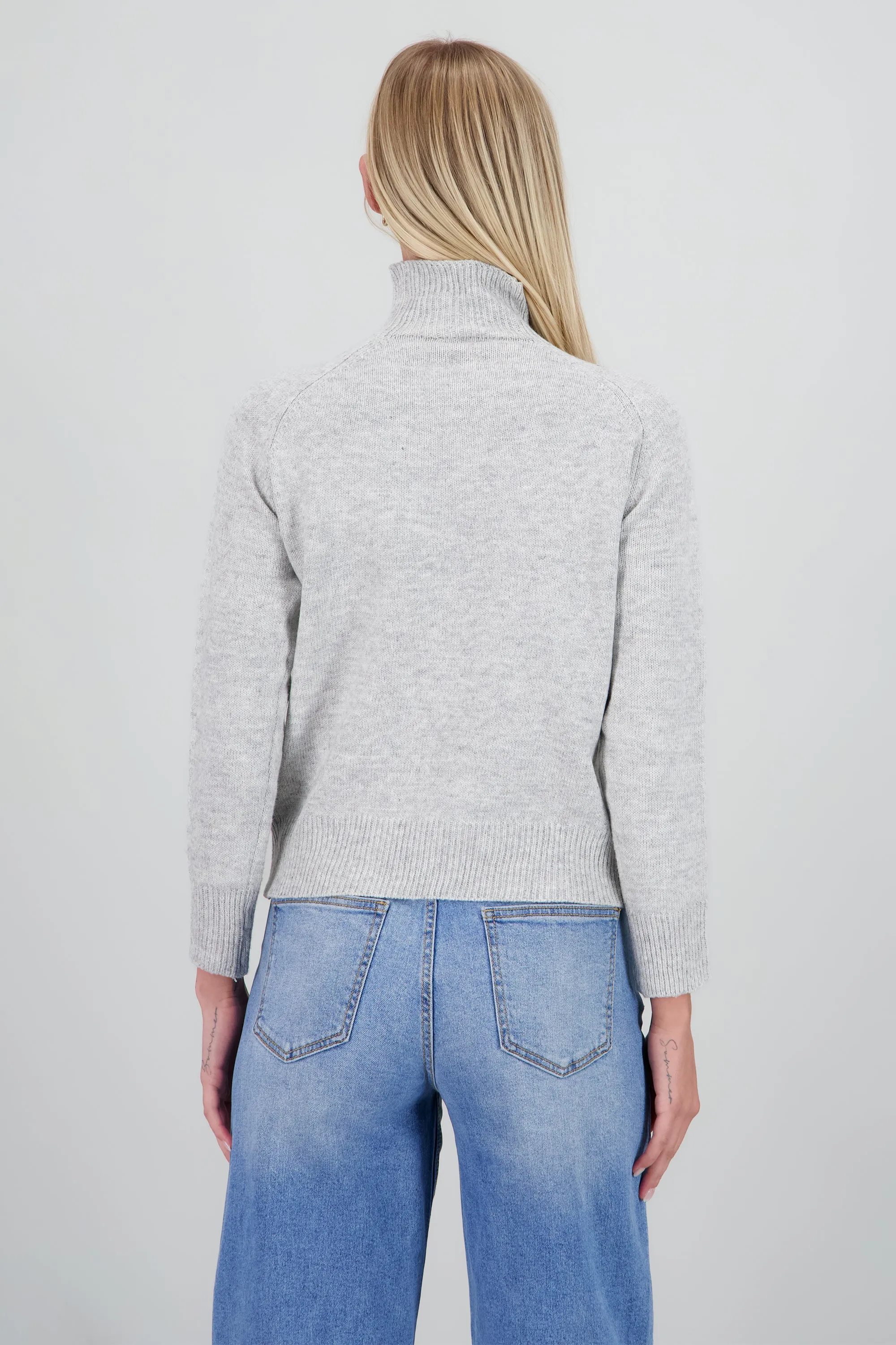 Sueter cuello adornos Navidad sold by Shasa product image thumbnail 4