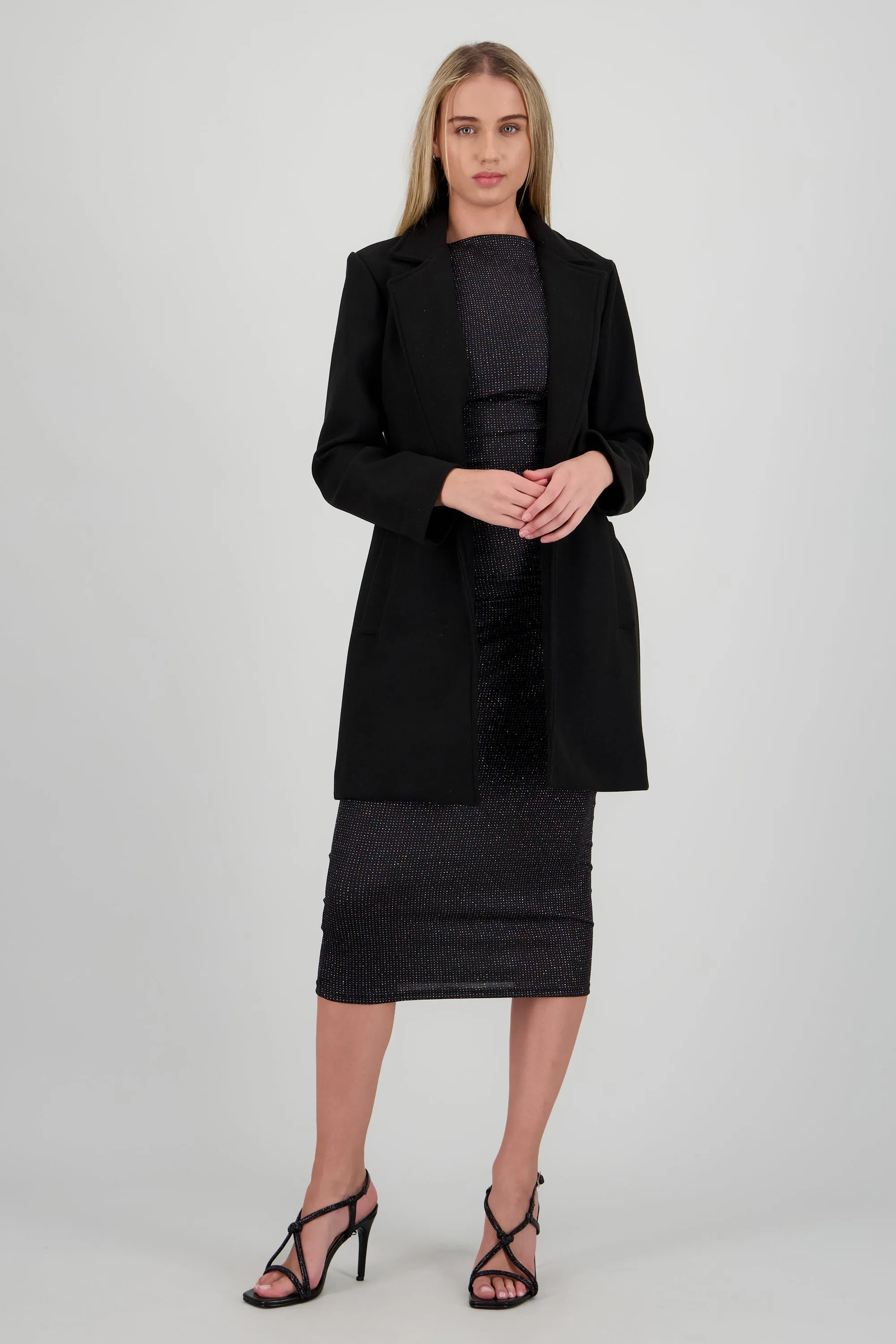 Abrigo largo con bolsas a los costados sold by Shasa product image thumbnail 2