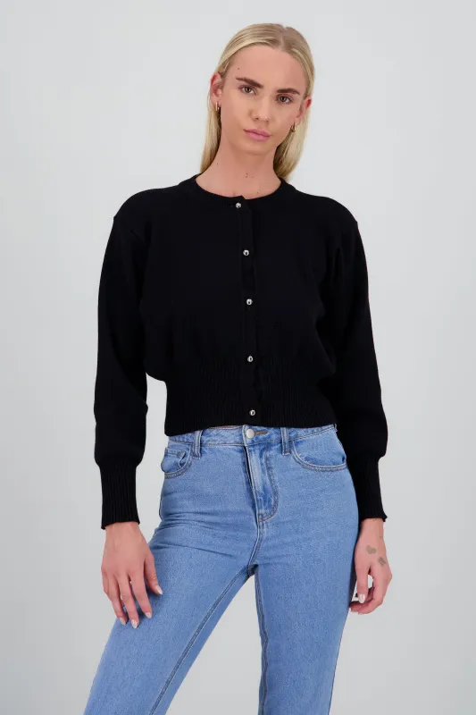 Sueter detalle abotonadura de perlas sold by Shasa