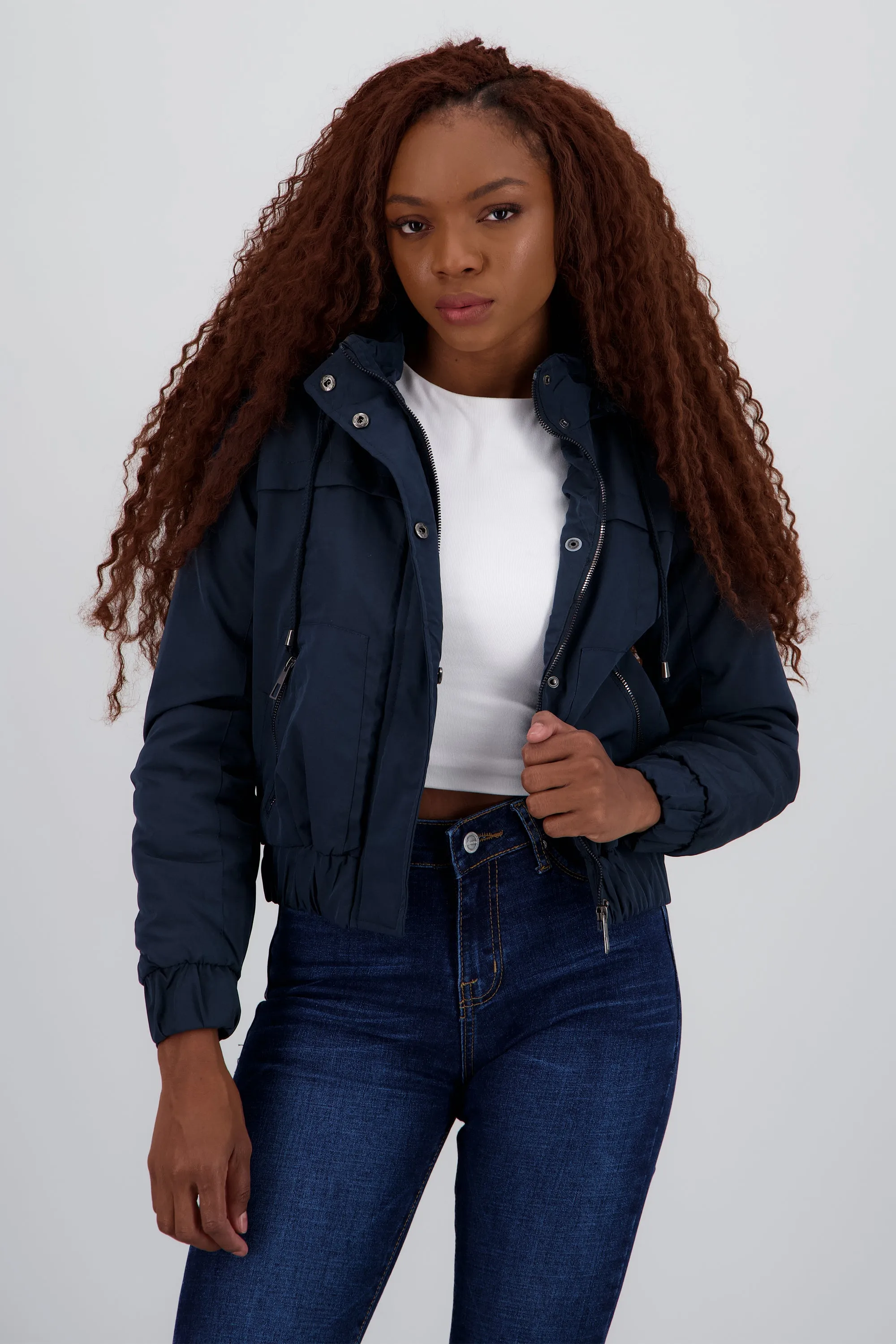 Chamarra con capucha sold by Shasa