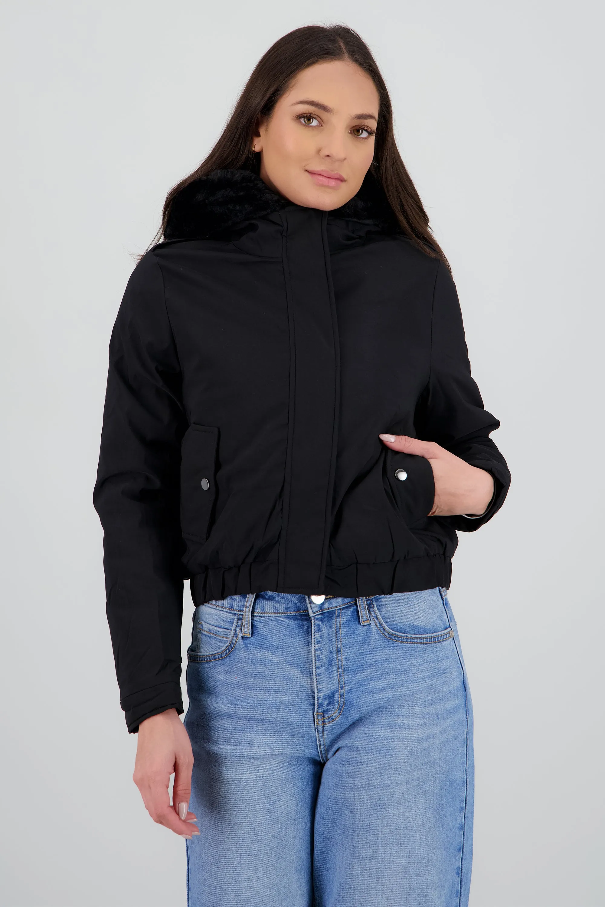 Chamarra con bolsas peluche en gorro sold by Shasa product image thumbnail 2