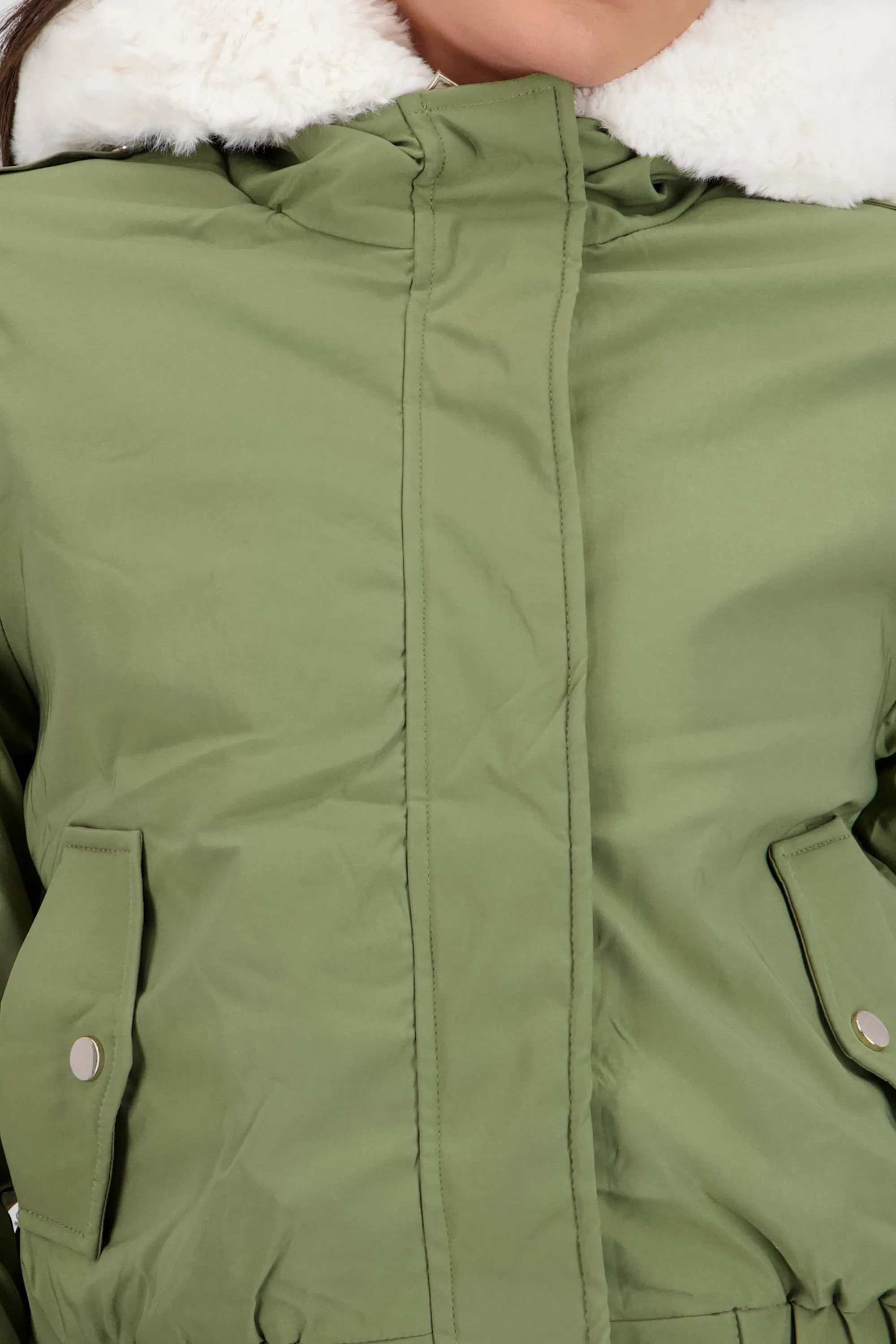 Chamarra con bolsas peluche en gorro sold by Shasa product image thumbnail 5