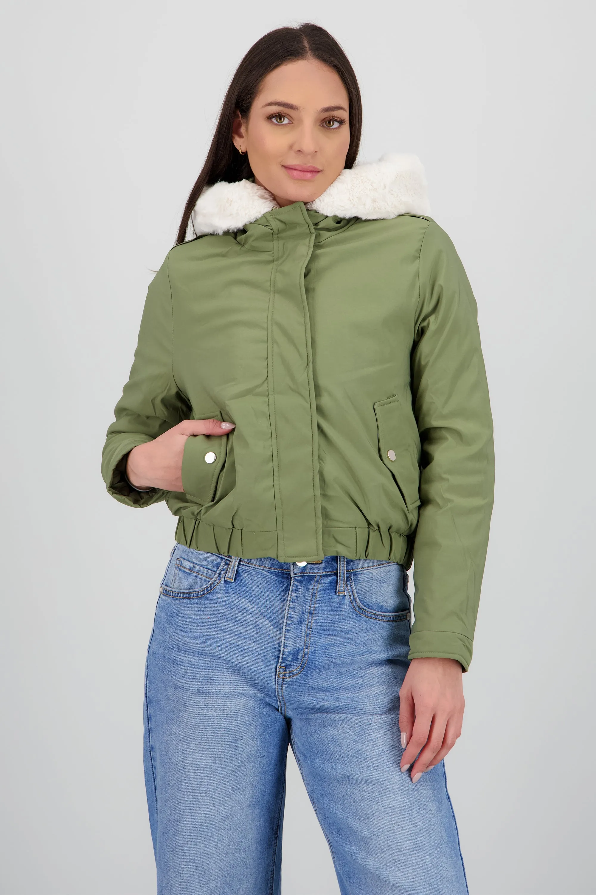 Chamarra con bolsas peluche en gorro sold by Shasa product image thumbnail 2