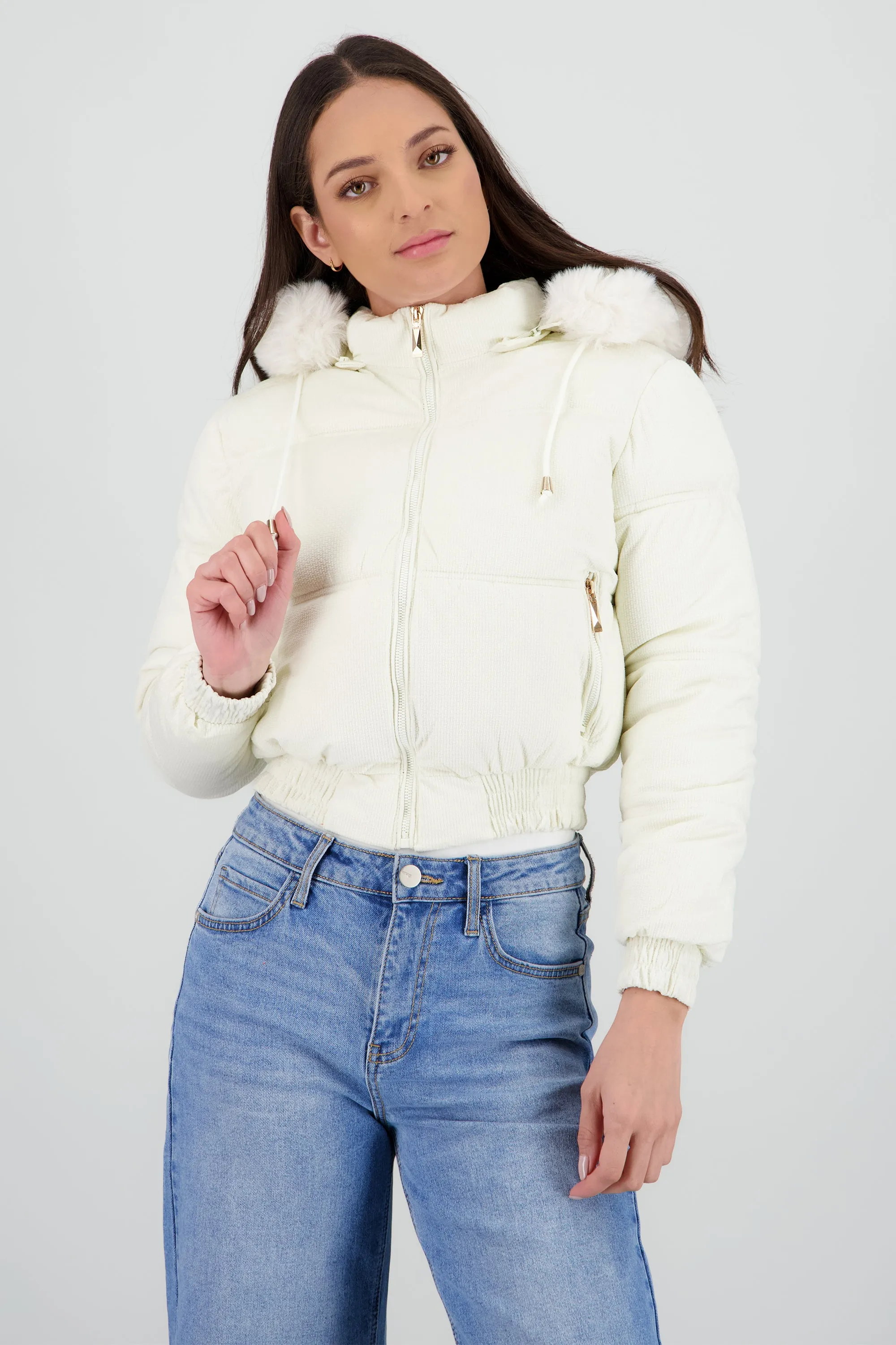 Chamarra puffer crop con gorro sold by Shasa product image thumbnail 2