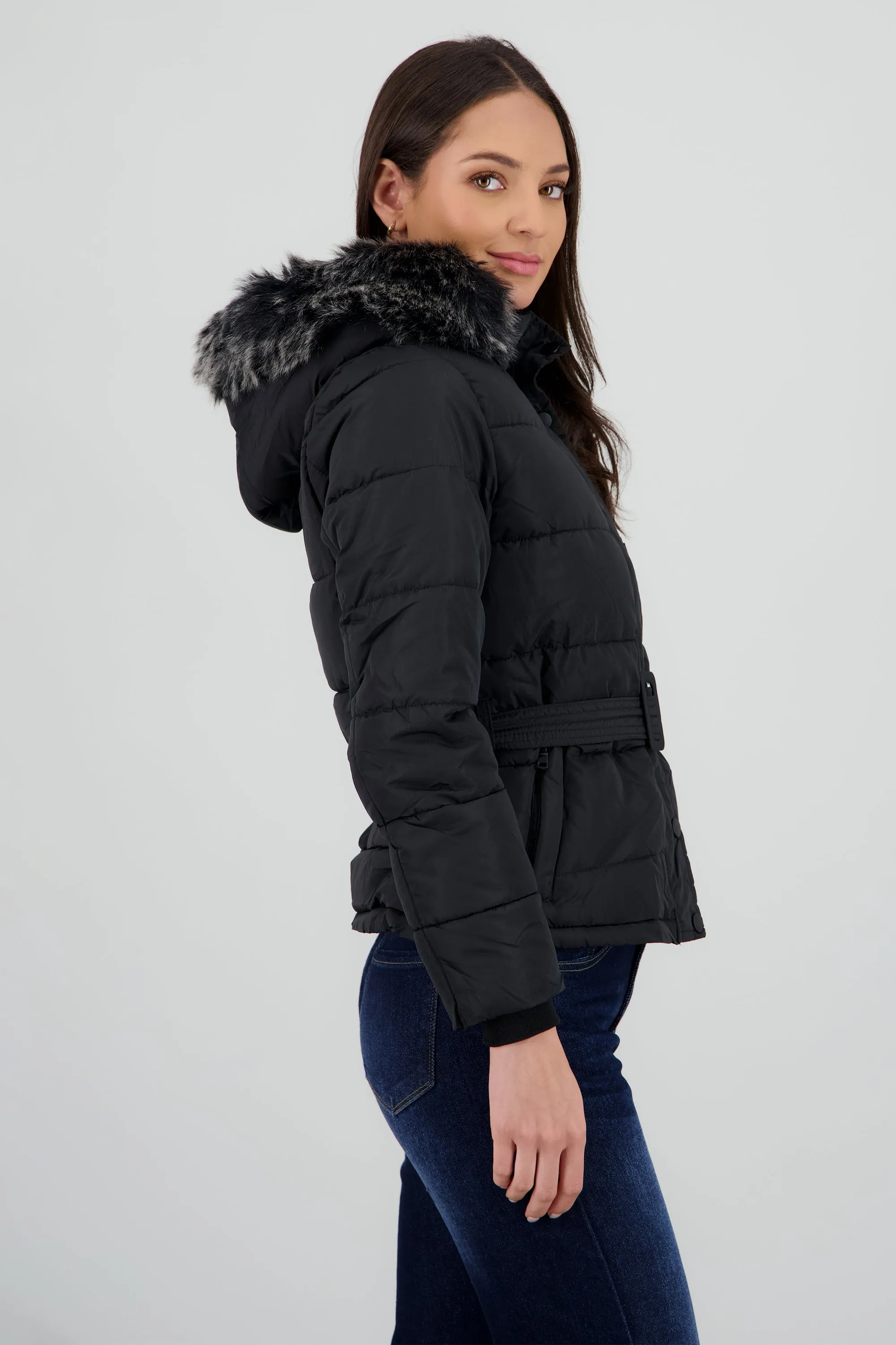 Puffer con cinturon sold by Shasa product image thumbnail 3