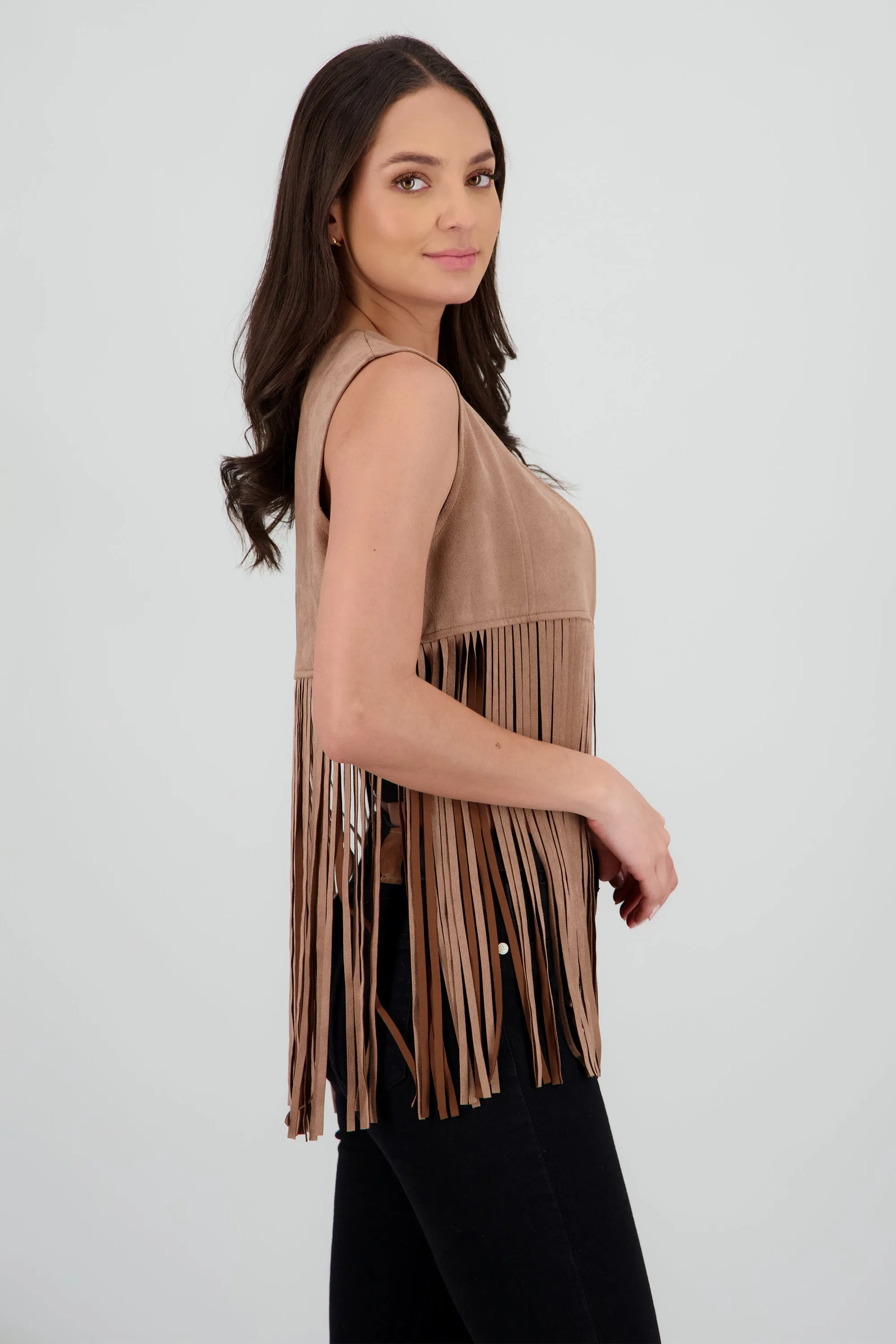 Chaleco liso suede detalle fringe sold by Shasa product image thumbnail 3
