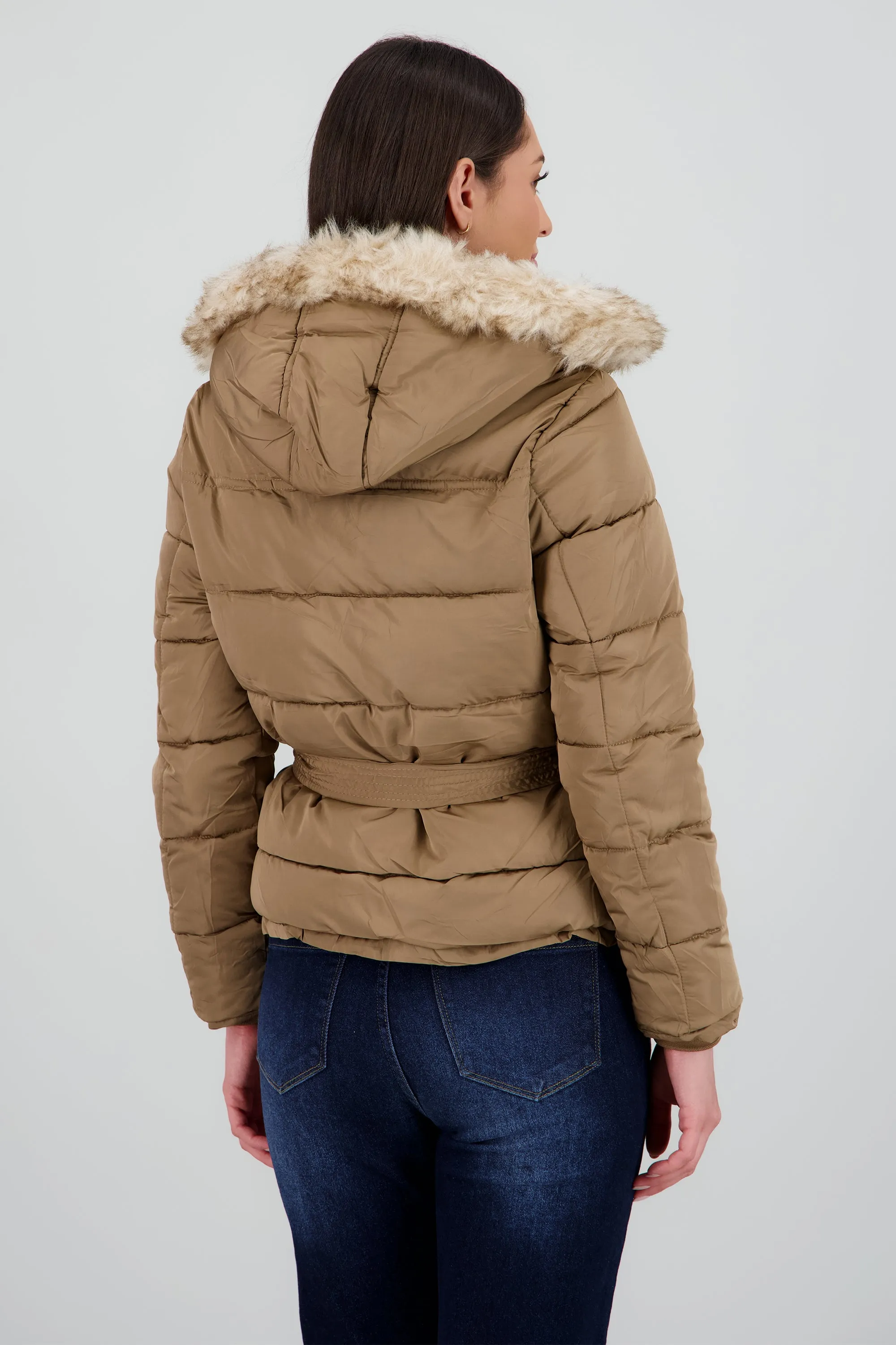 Puffer con cinturon sold by Shasa product image thumbnail 4