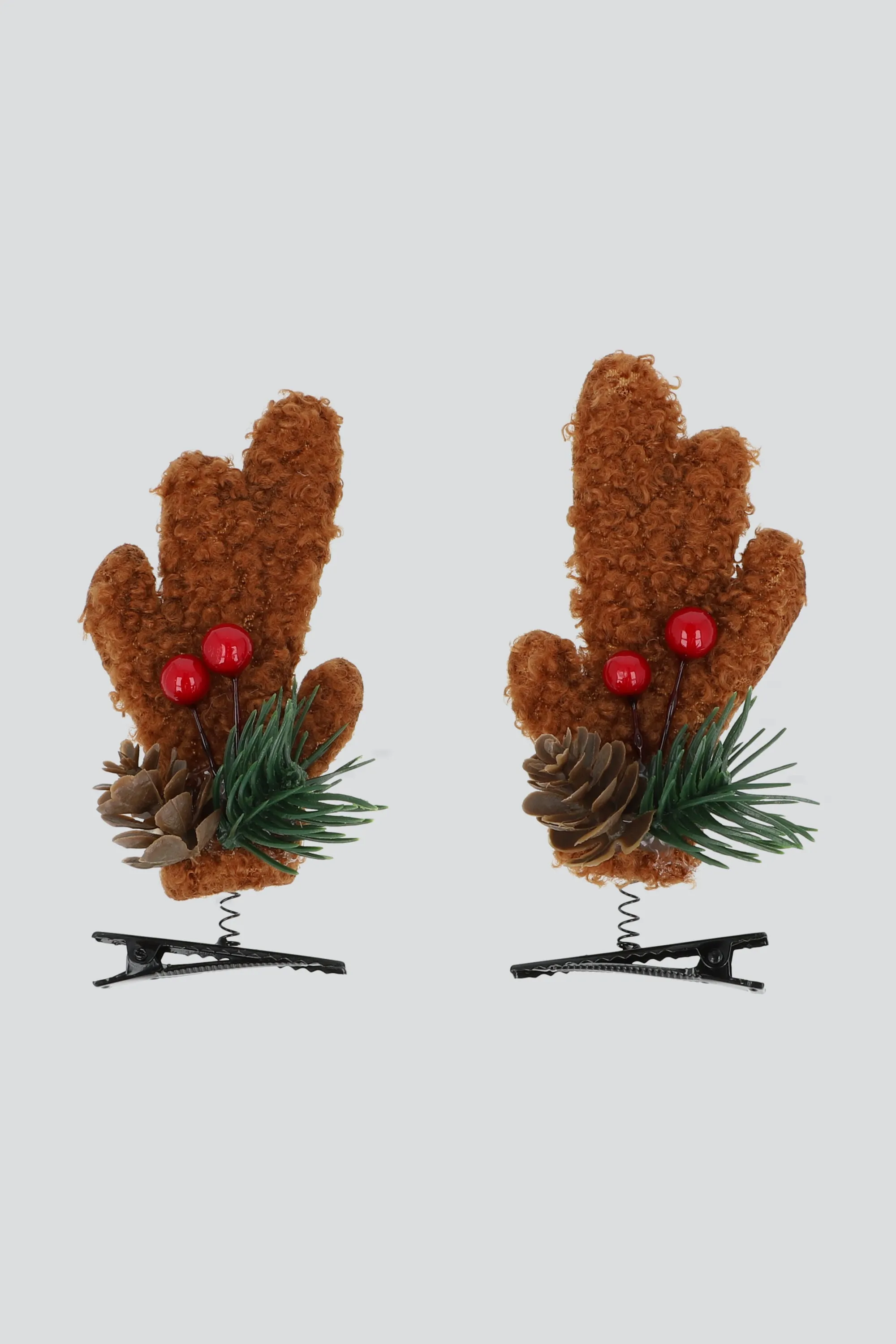 Set 2 broches reno peluche sold by Shasa