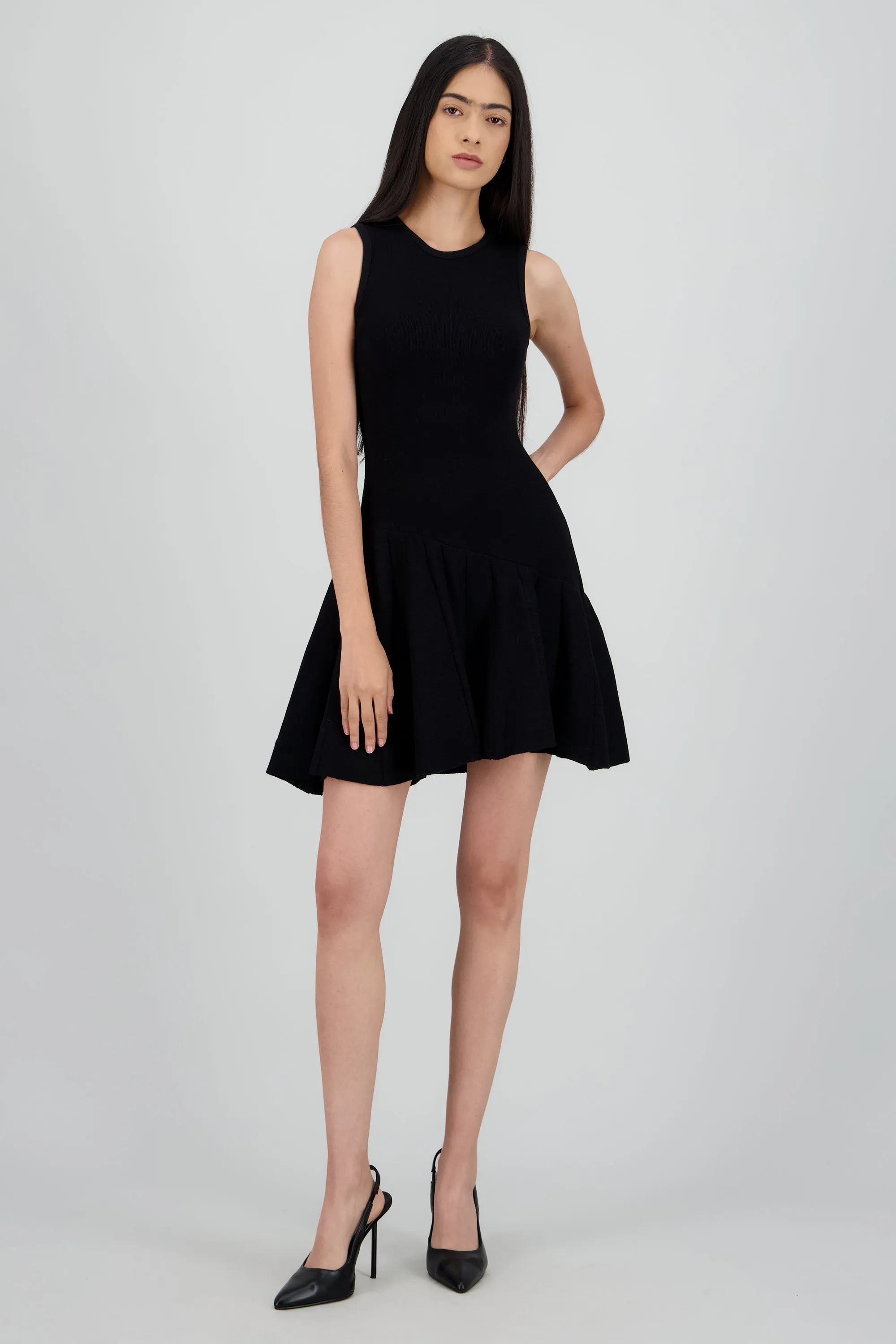 Vestido sin manga tablas asimetrico sold by Shasa product image thumbnail 2