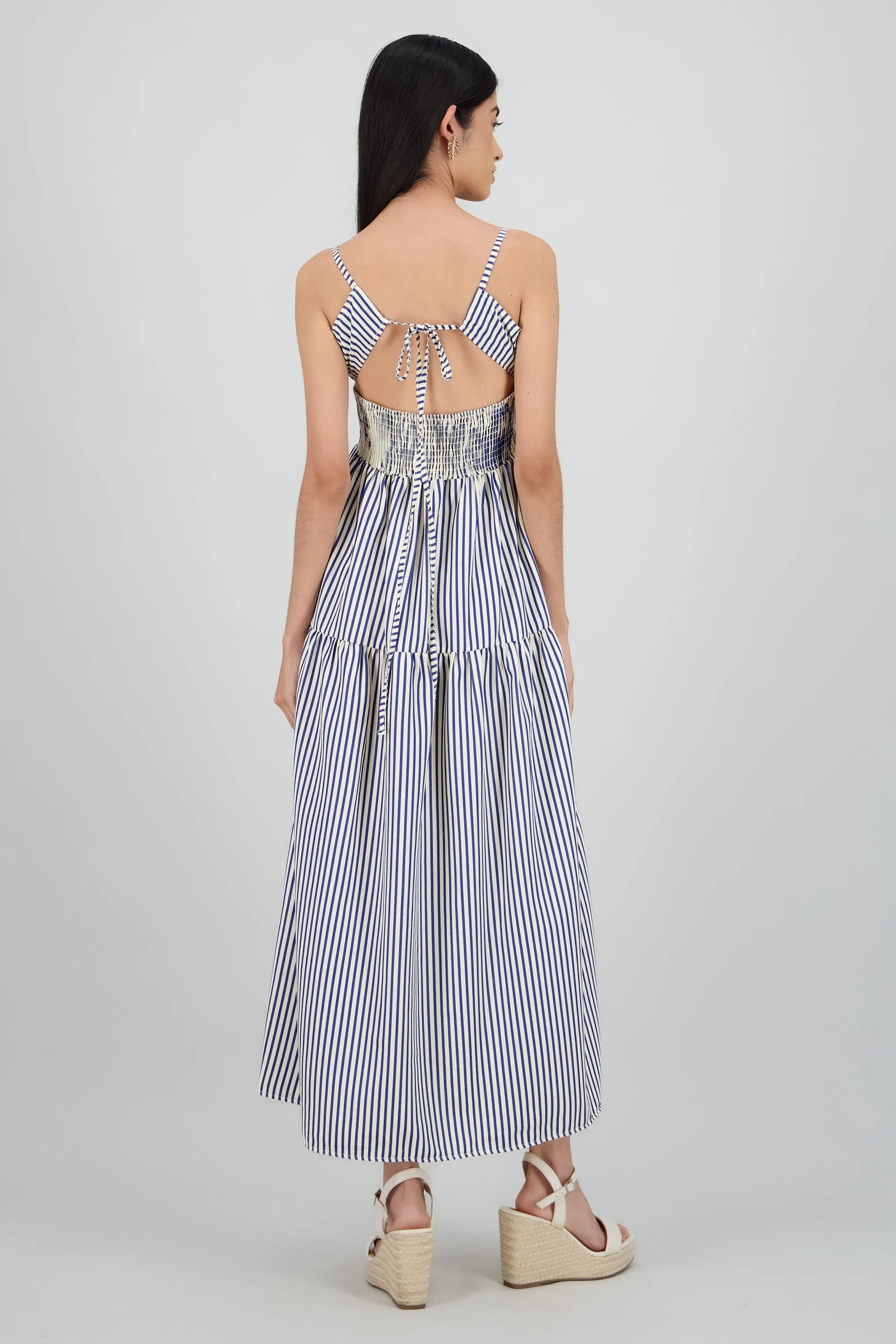 Vestido maxi lineas escote espalda sold by Shasa product image thumbnail 4