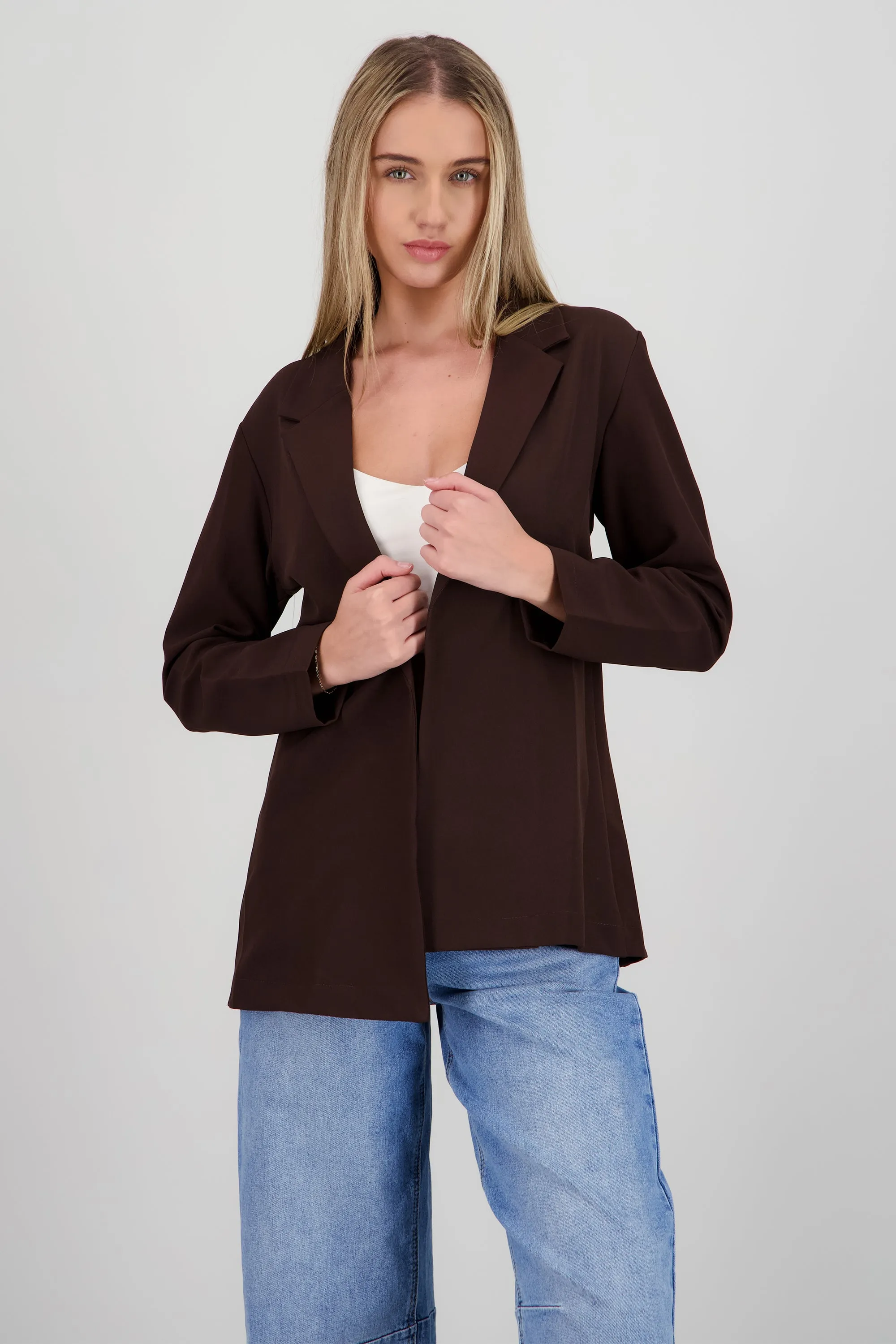 Blazer largo con fit relajado sold by Shasa product image thumbnail 2