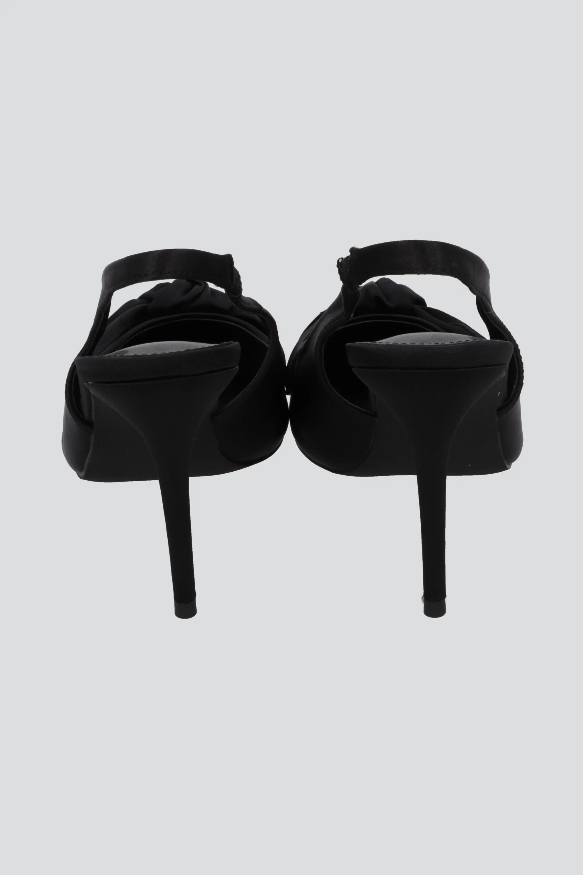 Tacon pointy moño satin sold by Shasa product image thumbnail 5