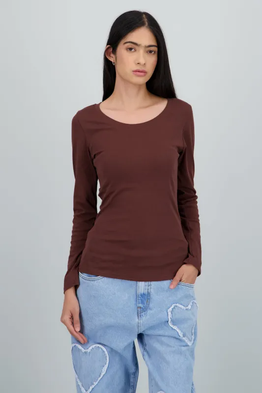 Top liso manga larga cuello redondo sold by Shasa