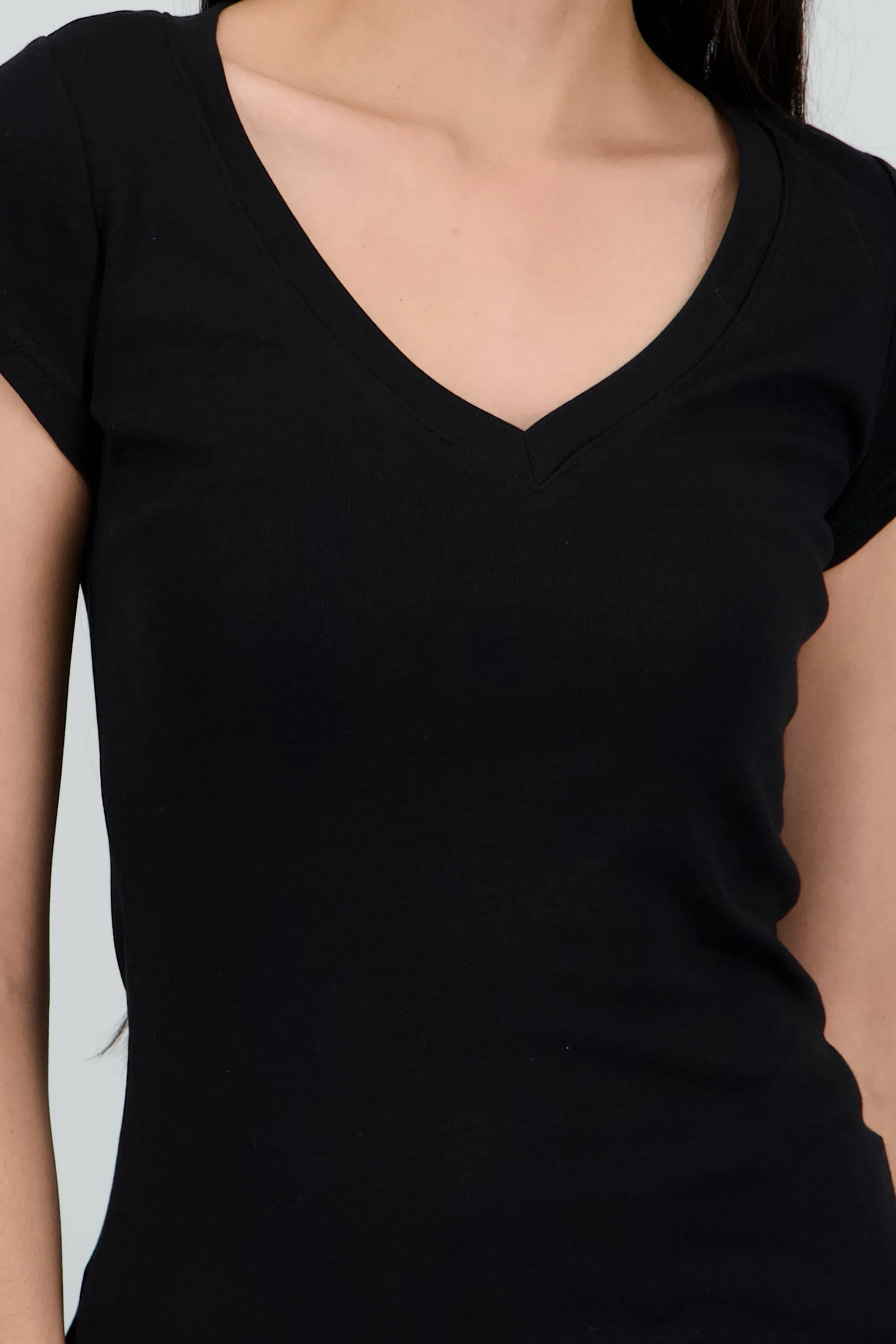 Playera lisa manga corta cuello v sold by Shasa product image thumbnail 5