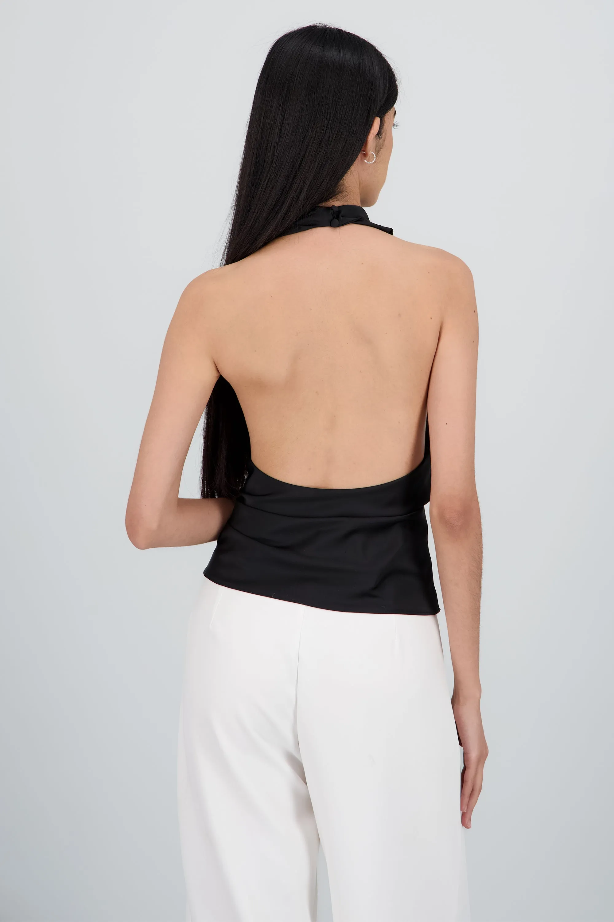 Top halter de cuello cascada satinado sold by Shasa product image thumbnail 4