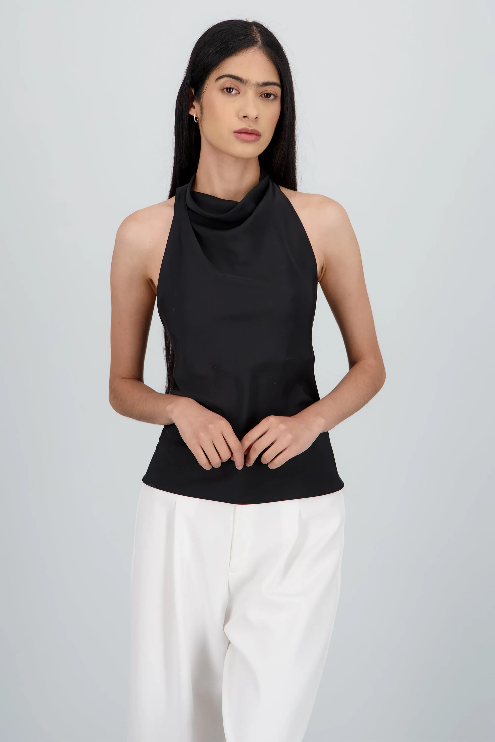 Top halter de cuello cascada satinado sold by Shasa product image thumbnail 2
