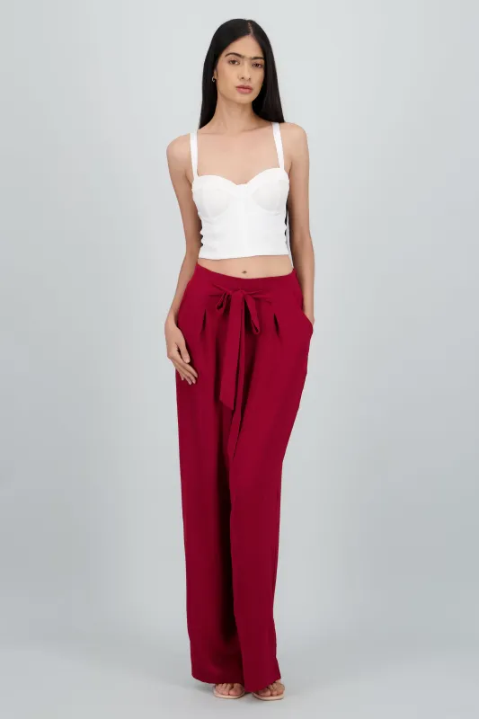 Pantalon amplio detalle amarre sold by Shasa