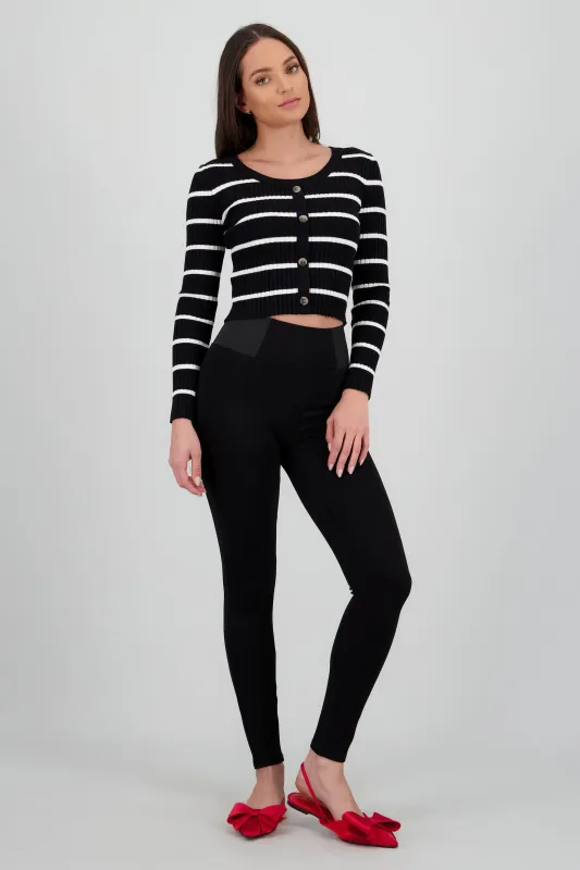 leggings slim fit sold by Shasa