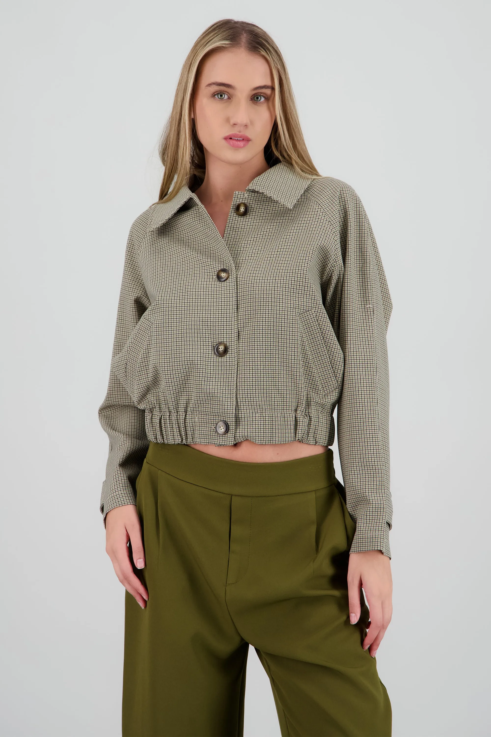 Chamarra ligera cuadros sold by Shasa