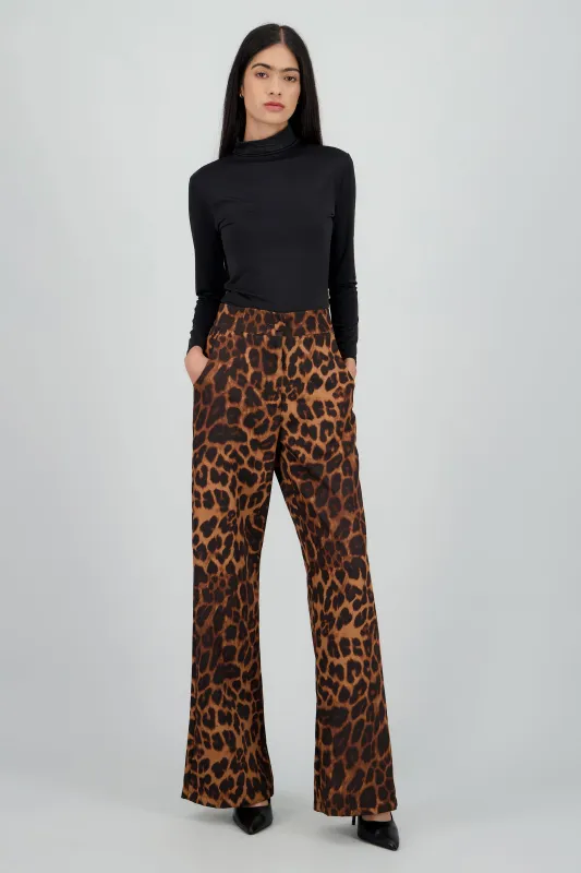 Pantalon amplio animal print sold by Shasa
