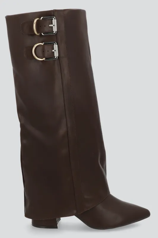 Bota funda alta hebillas sold by Shasa