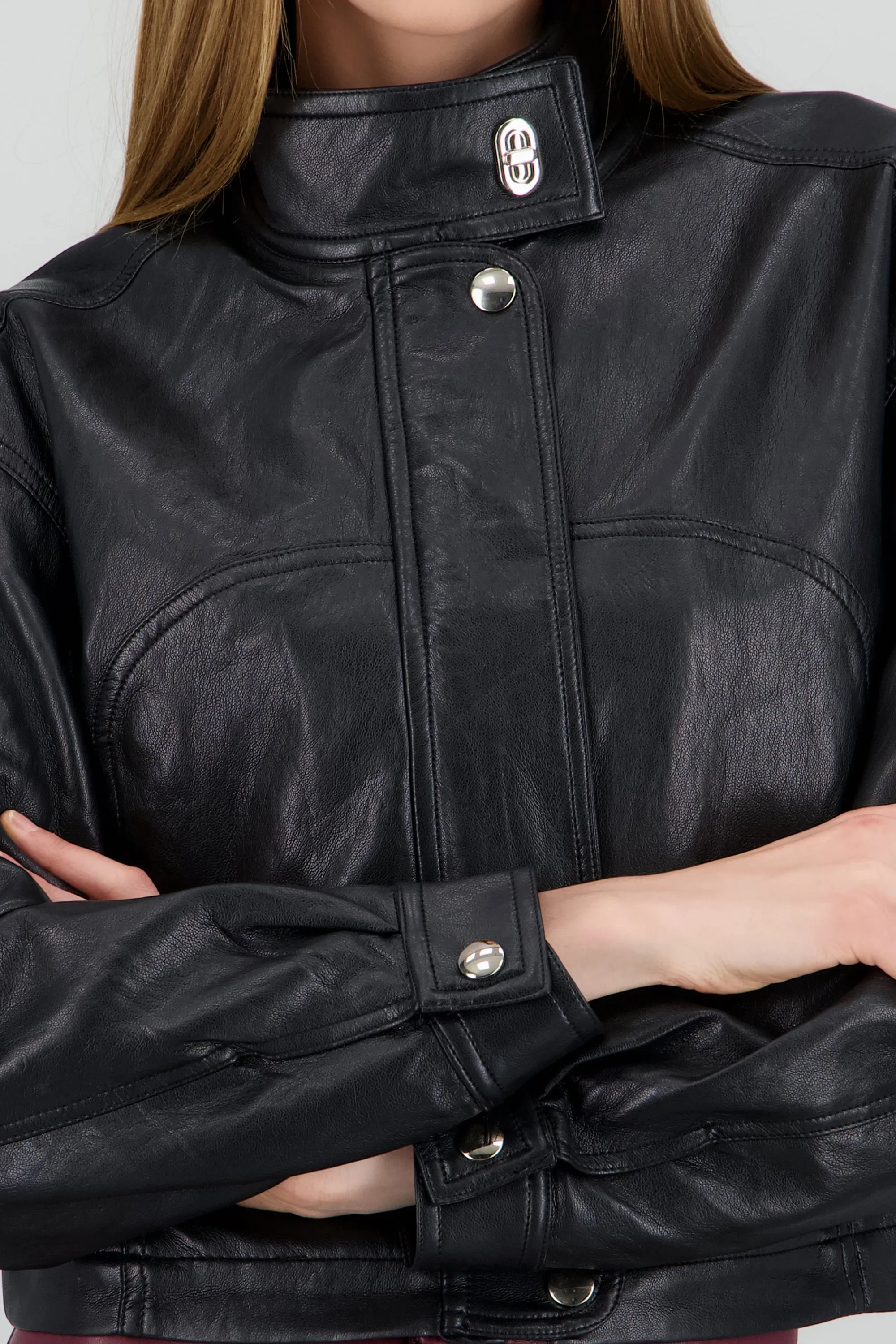 Chamarra cuello alto pu sold by Shasa product image thumbnail 5