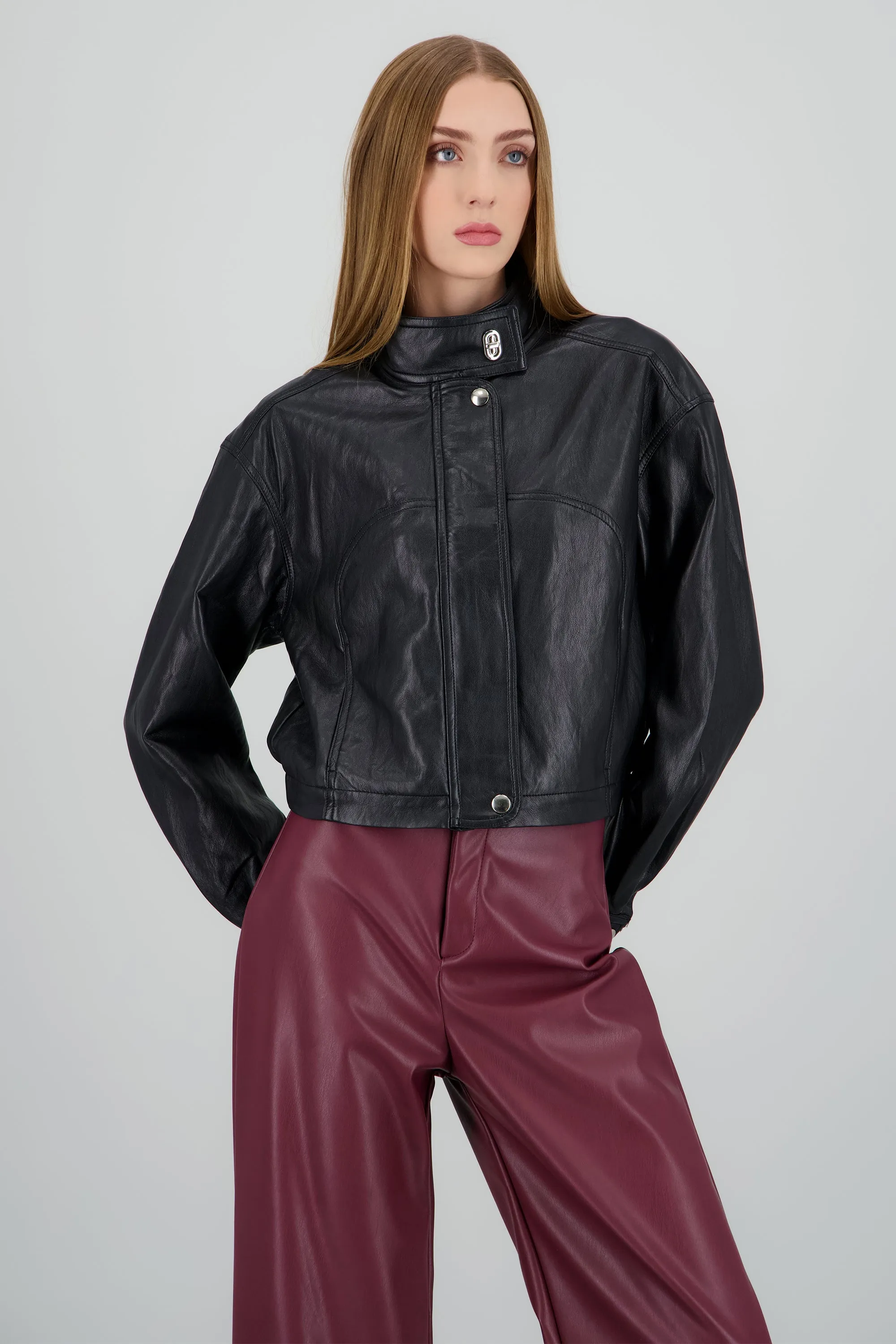 Chamarra cuello alto pu sold by Shasa product image thumbnail 2