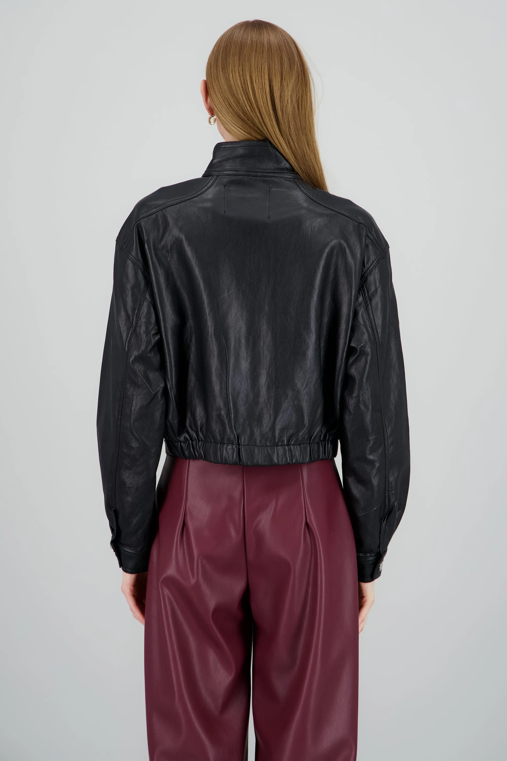 Chamarra cuello alto pu sold by Shasa product image thumbnail 4