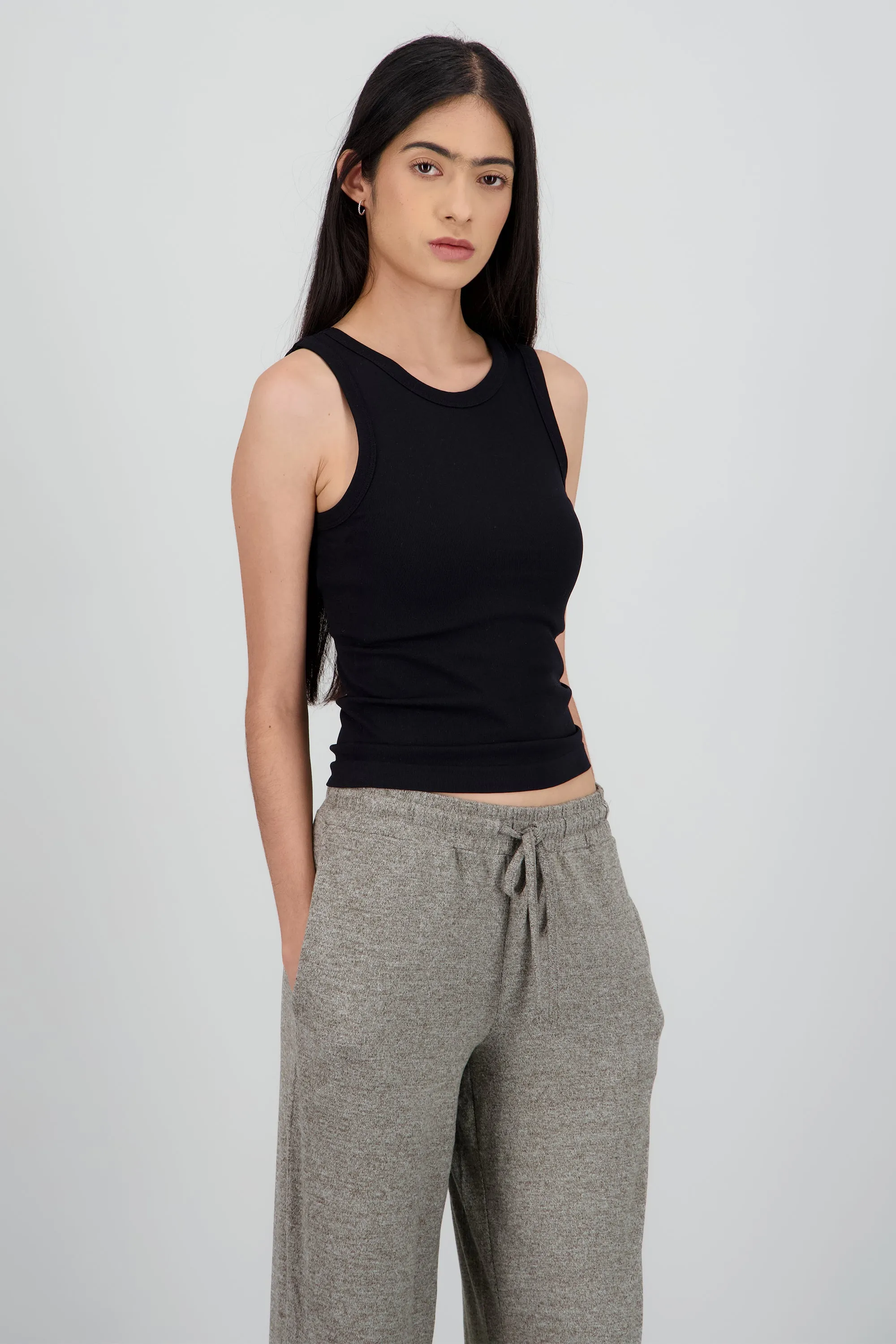 Top sin mangas basica sold by Shasa product image thumbnail 3