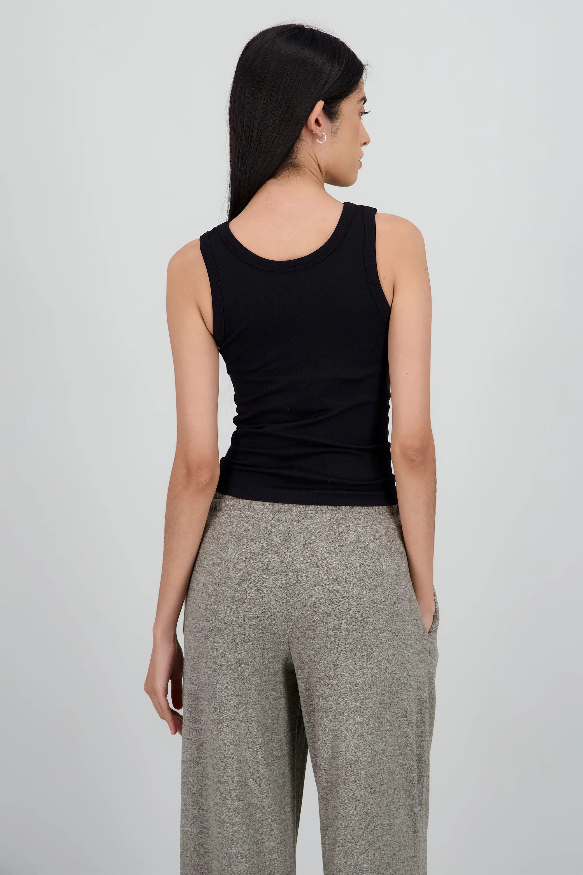 Top sin mangas basica sold by Shasa product image thumbnail 4