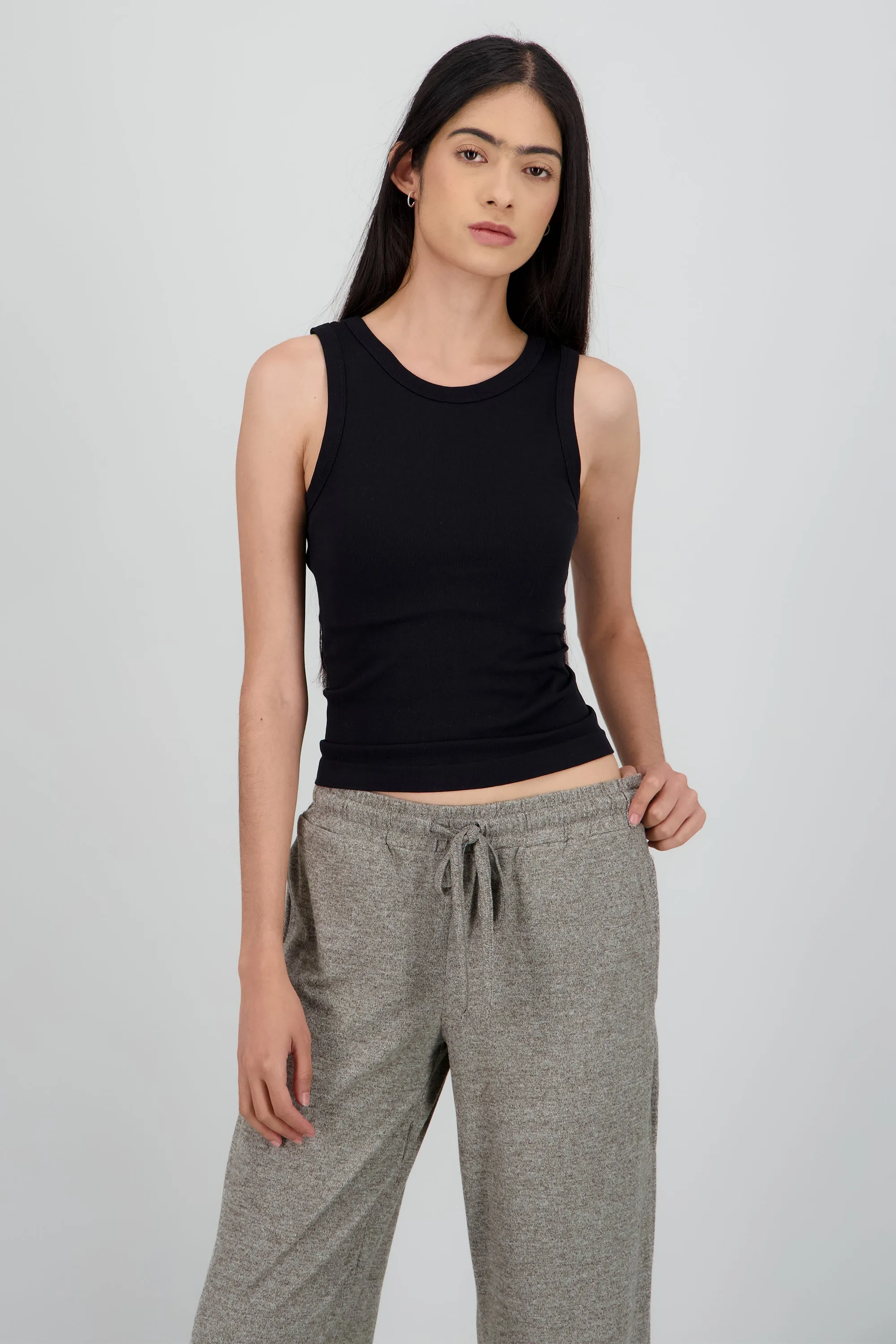 Top sin mangas basica sold by Shasa product image thumbnail 2